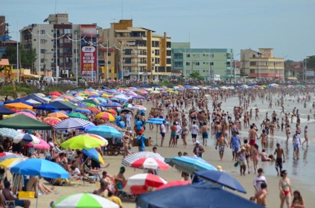 Ap Novo,5min Beto Carreiro/Praia Gravatá