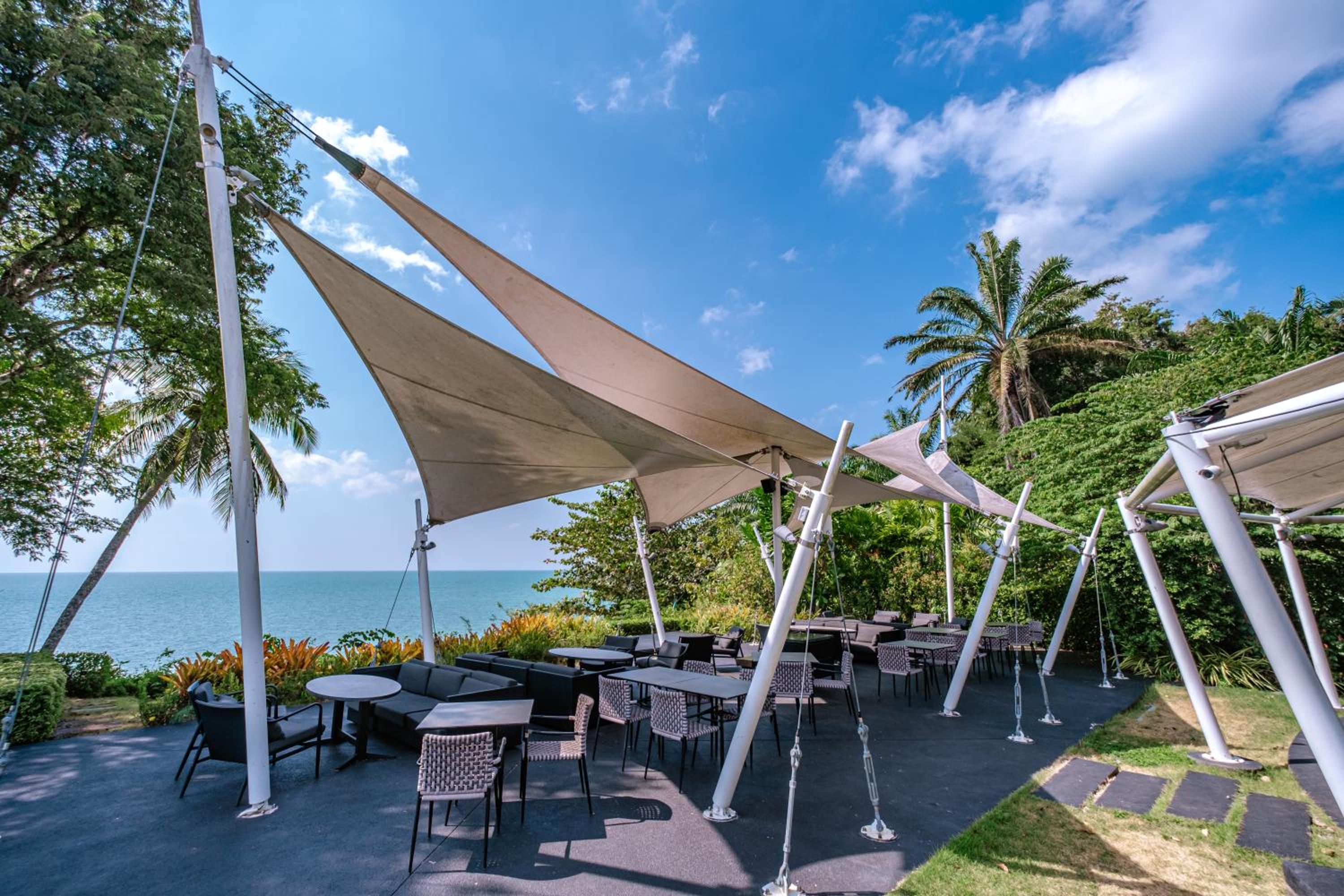 The ShellSea Krabi I Luxury Beach Front Resort & Pool Villa