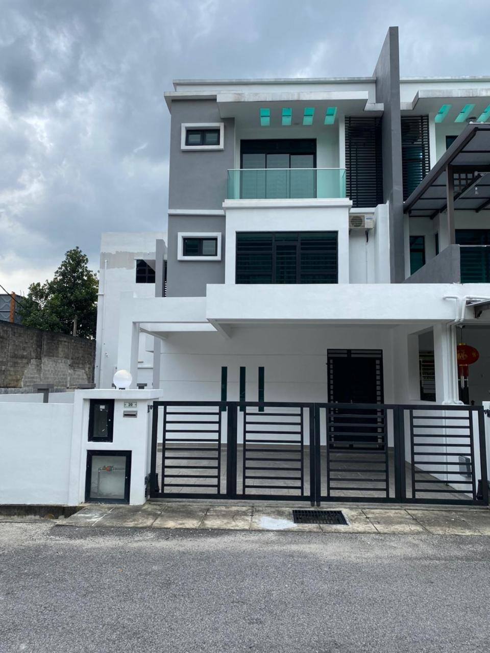 A Home - Homestay near St Anne Church Bukit Mertajam photo 1