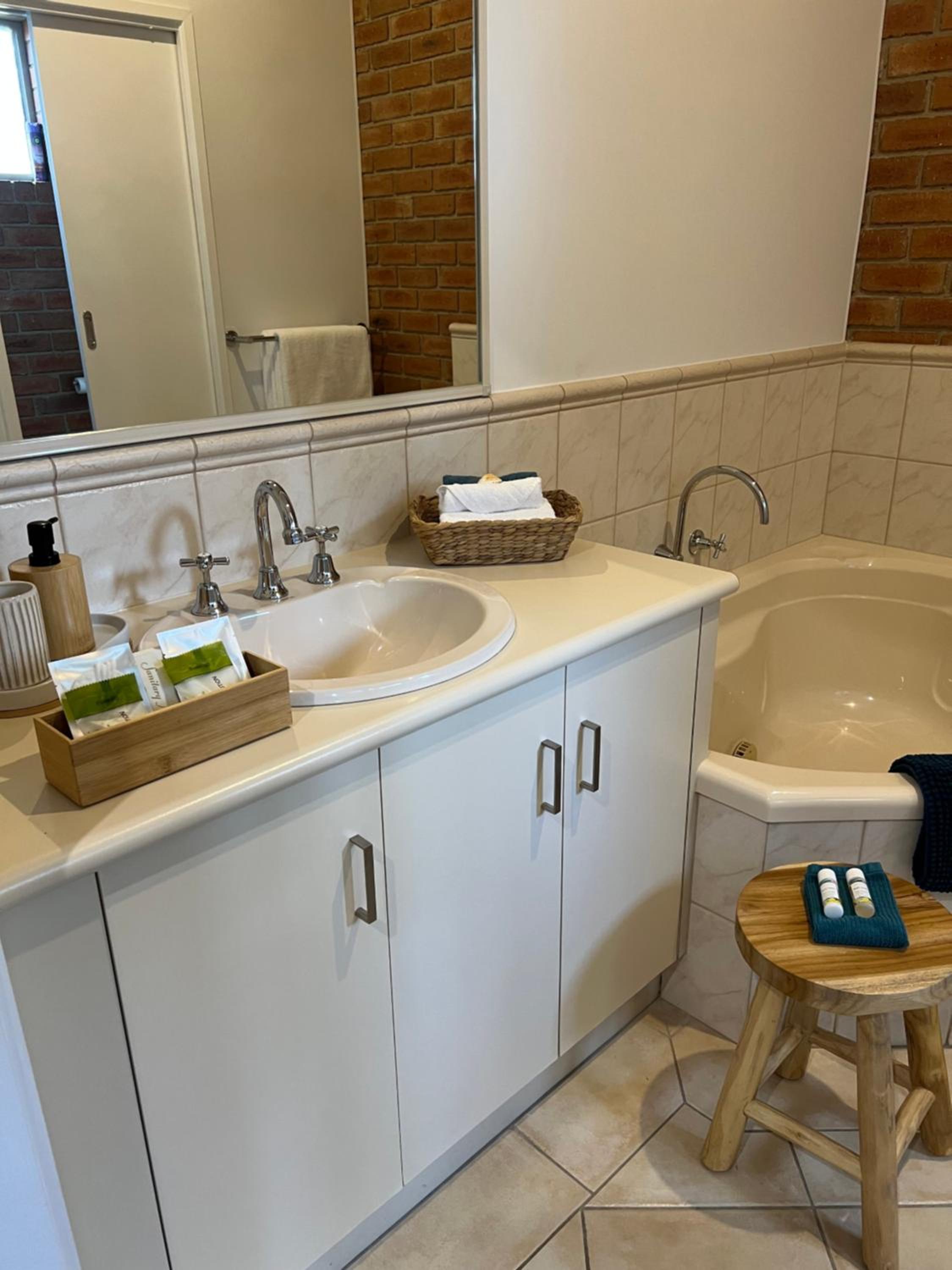 Coastal Waters Motor Inn - Property Image 114