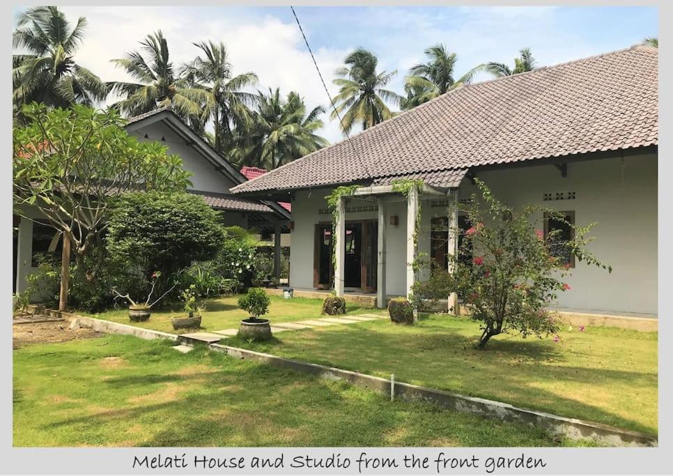 Melati House Batukaras view 2