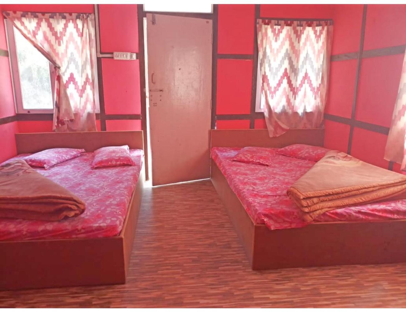 Rishi River Cottage, Rishi Khola, West Bengal view 2