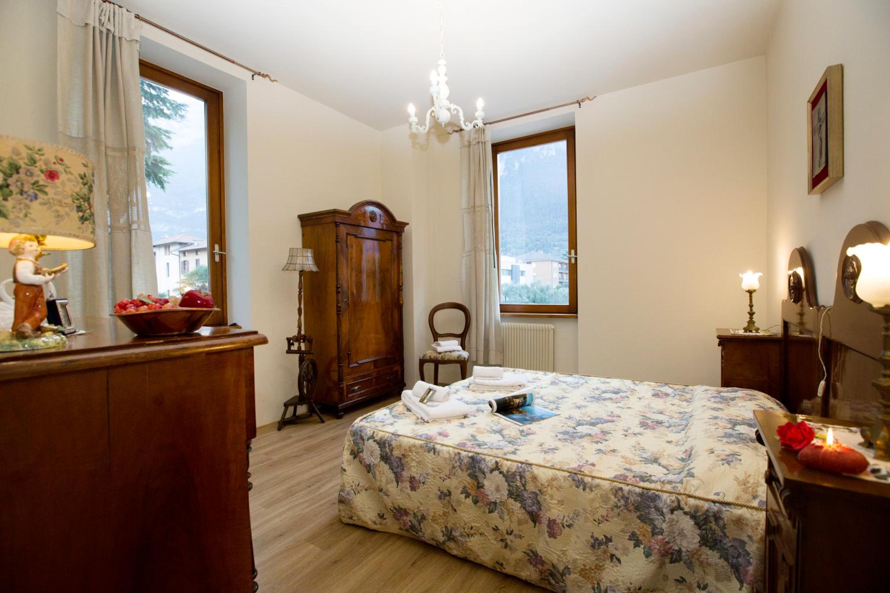 Appartamento Città Riva - Happy Rentals view 4