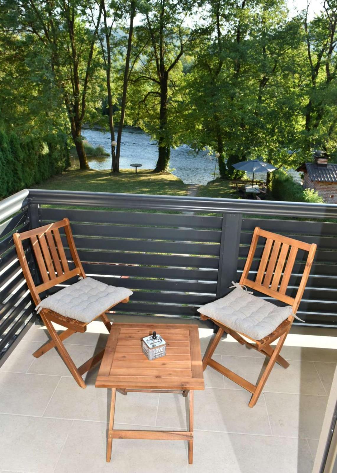 Apartmani TIS