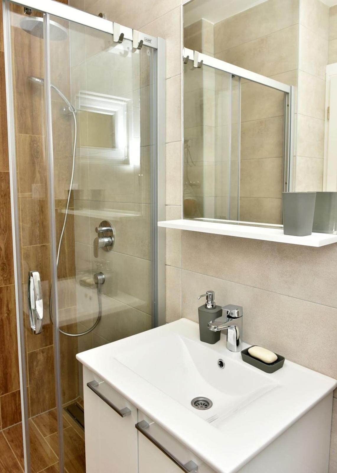 Apartmani TIS