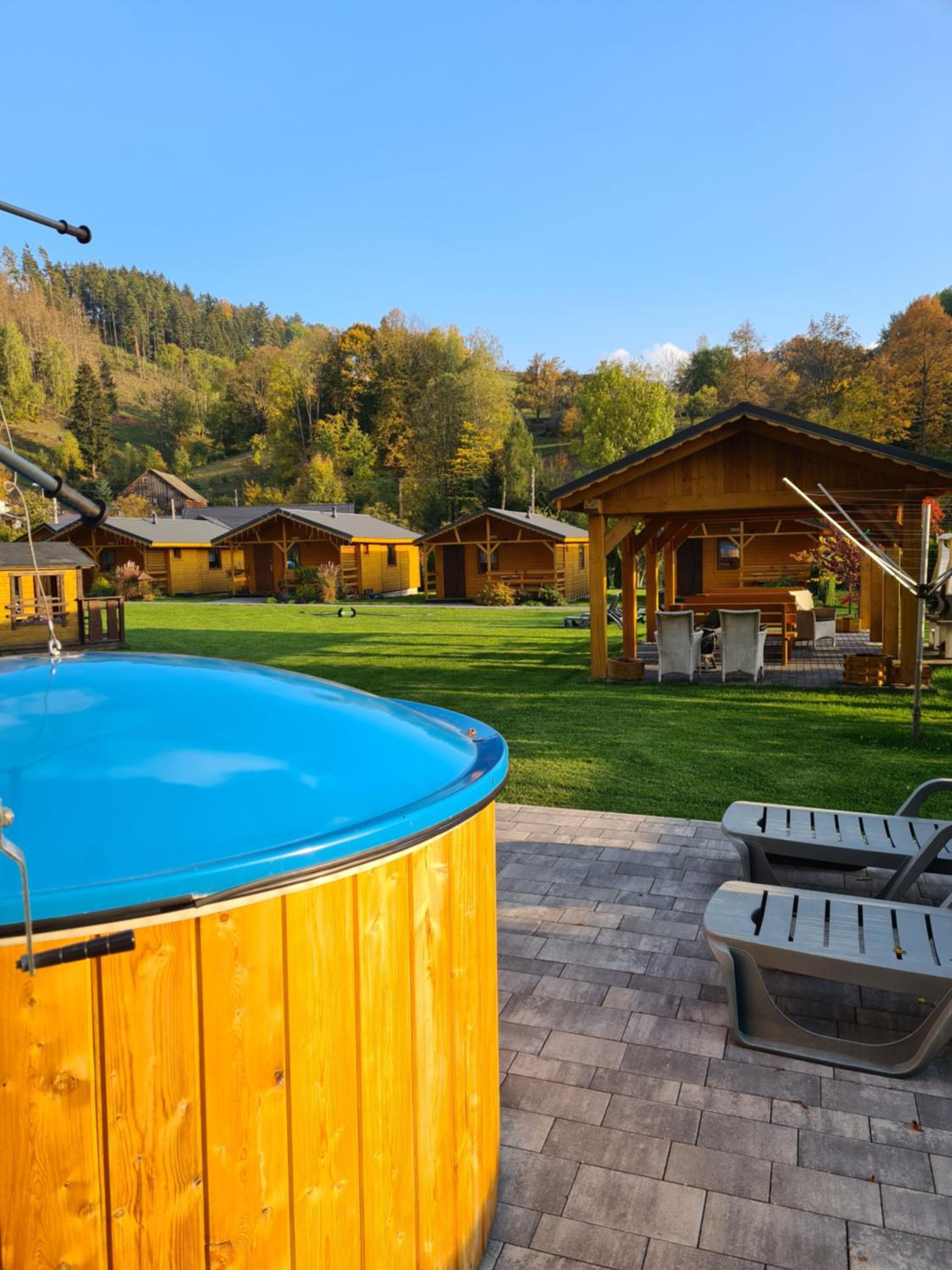 DOMKI POD ZIELONYM WZGÓRZEM view 3