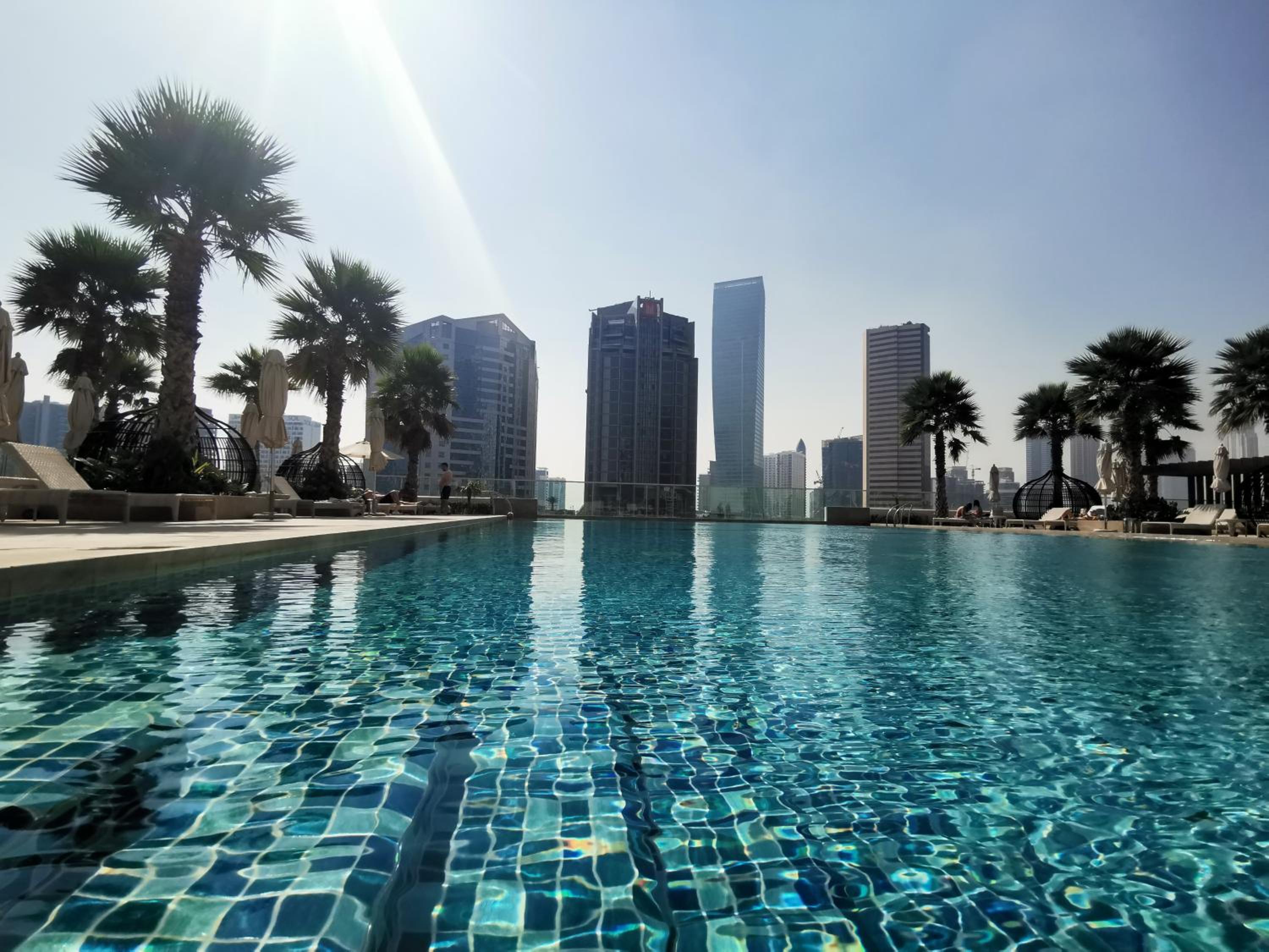 Vacay Lettings - Damac Prive studio with canal view
