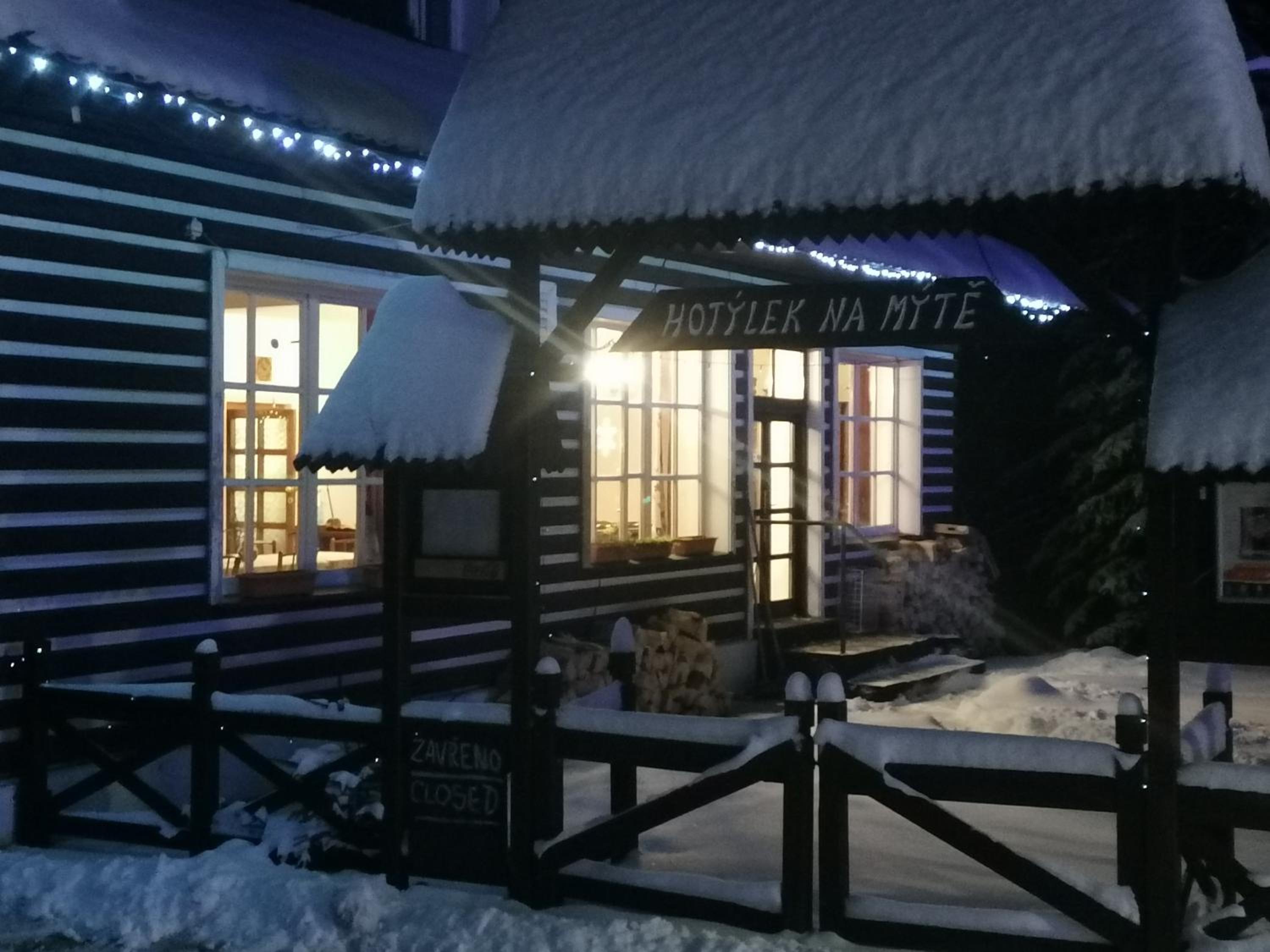 Hotýlek na Mýtě