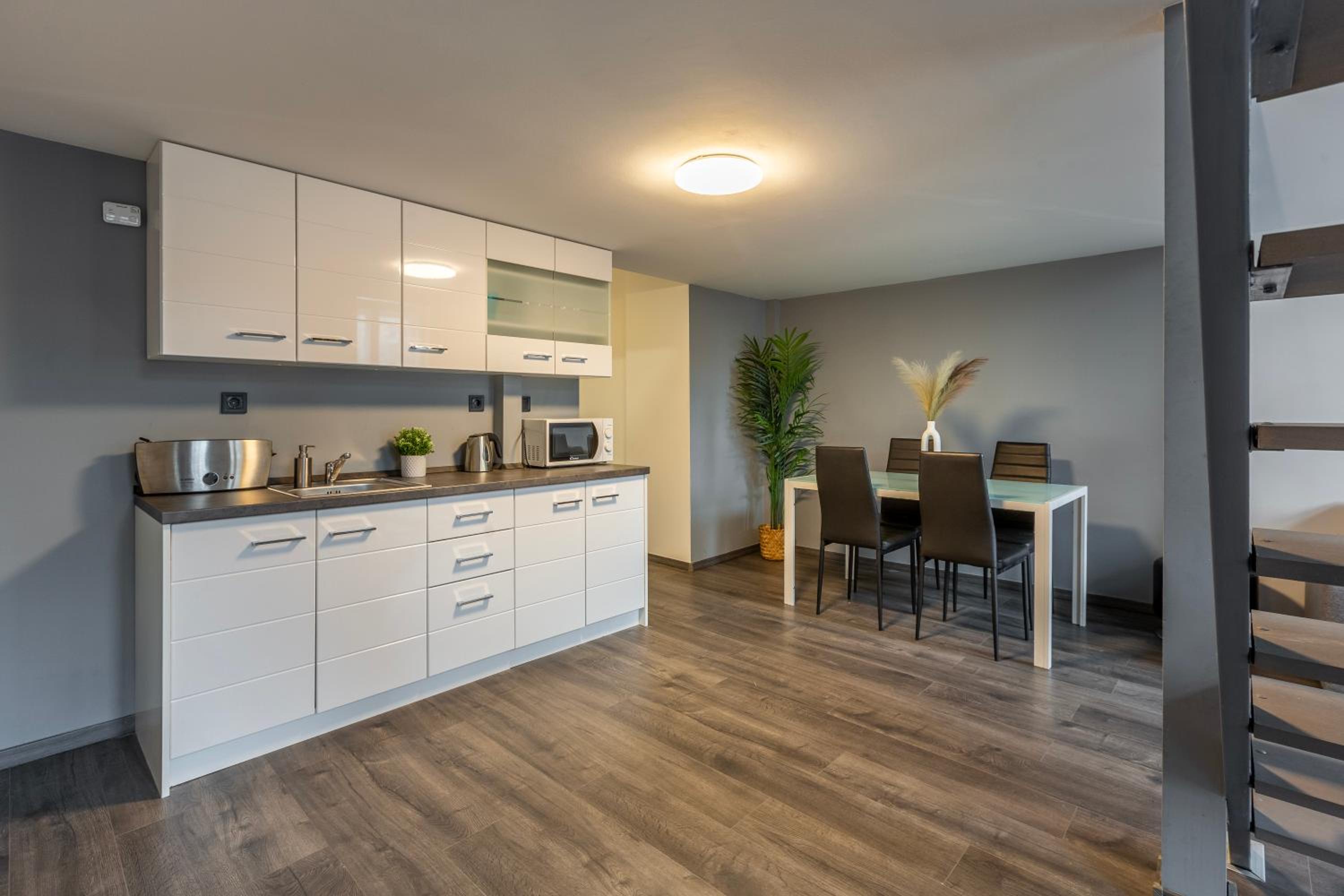 Deluxe Residence By Bella view 3