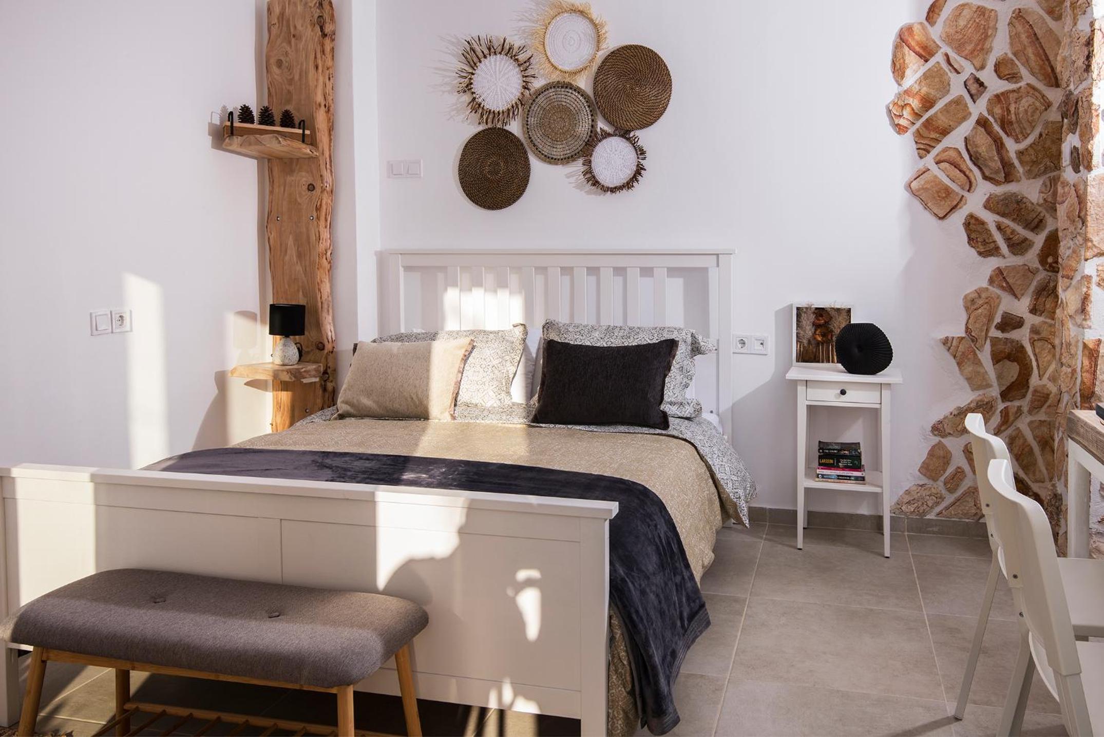 Athena Luxury Studios