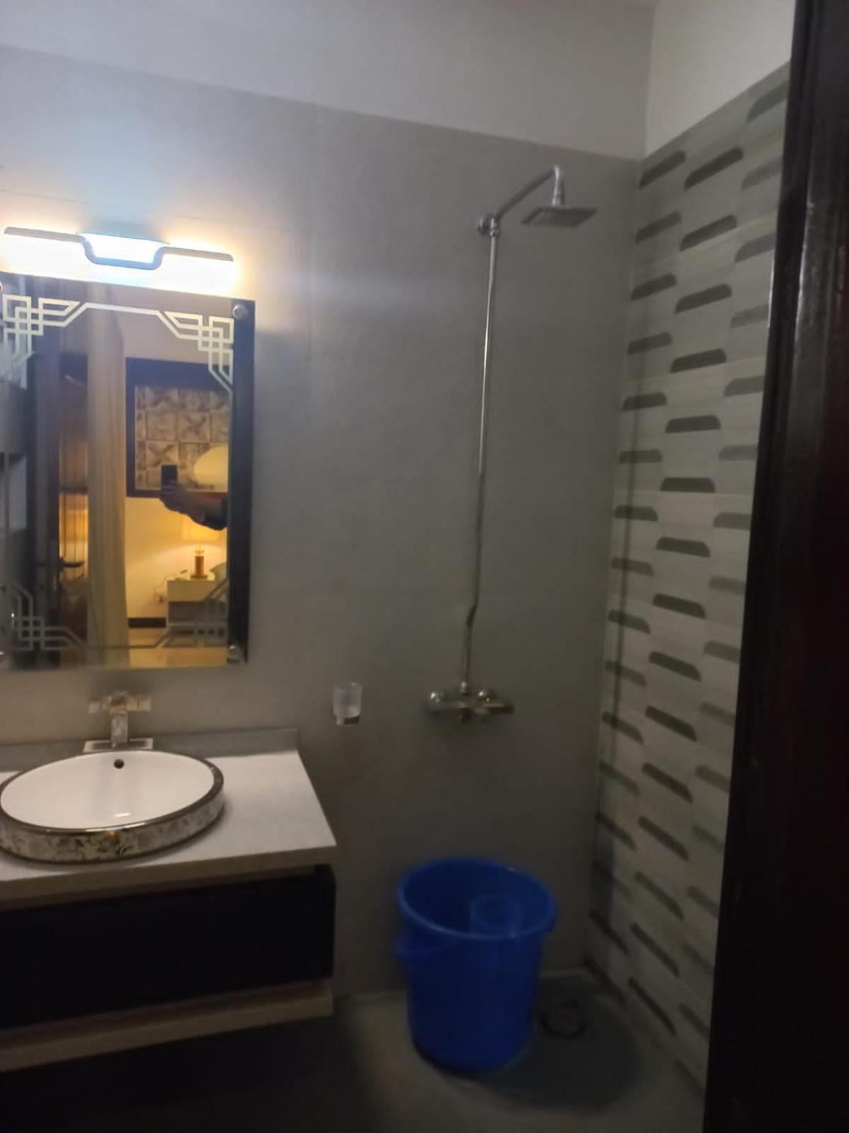 White House Executive - Guest House Islamabad view 3