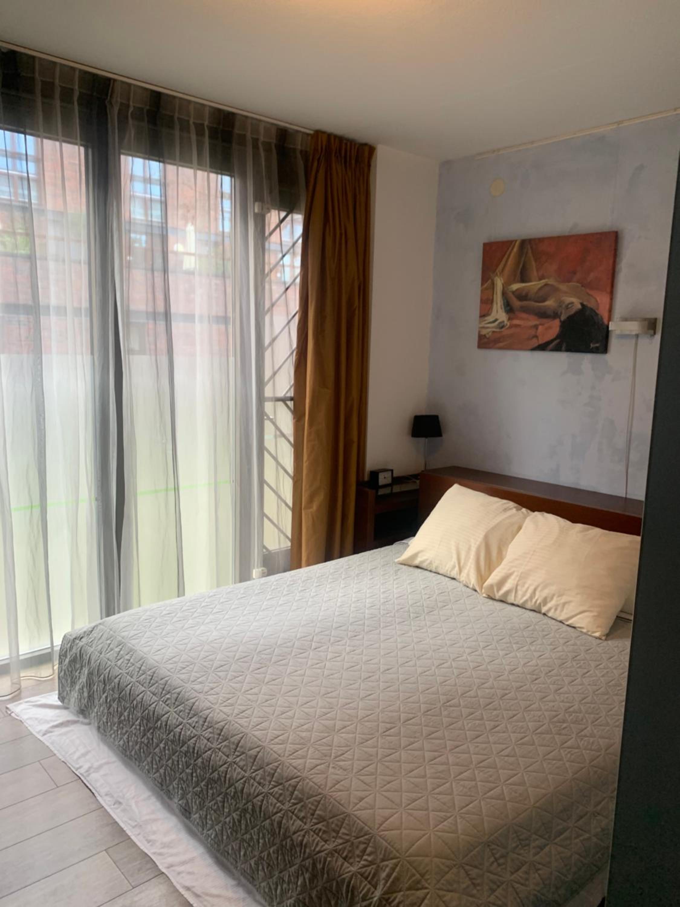 Lounge Park Apartment
