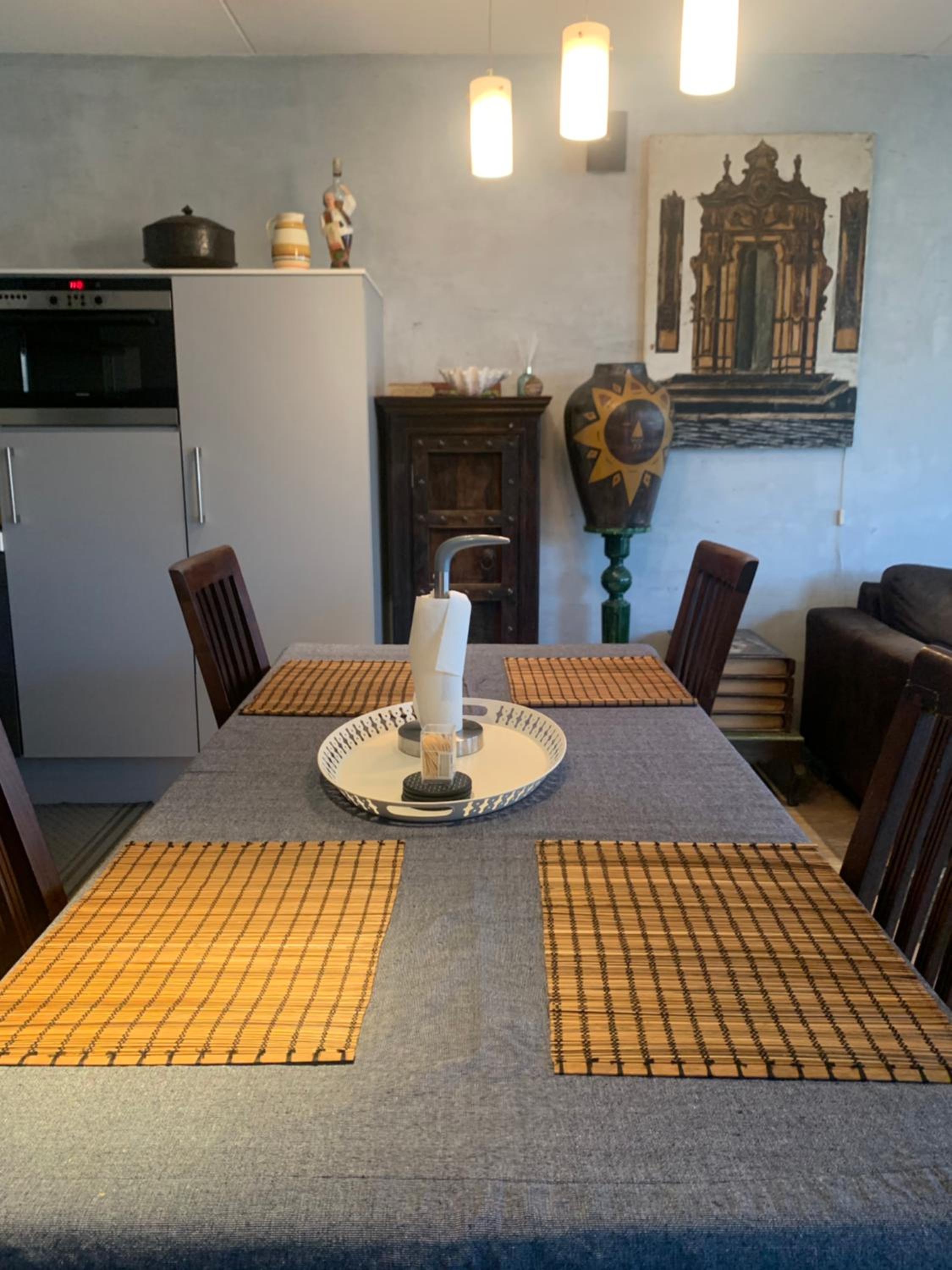 Lounge Park Apartment