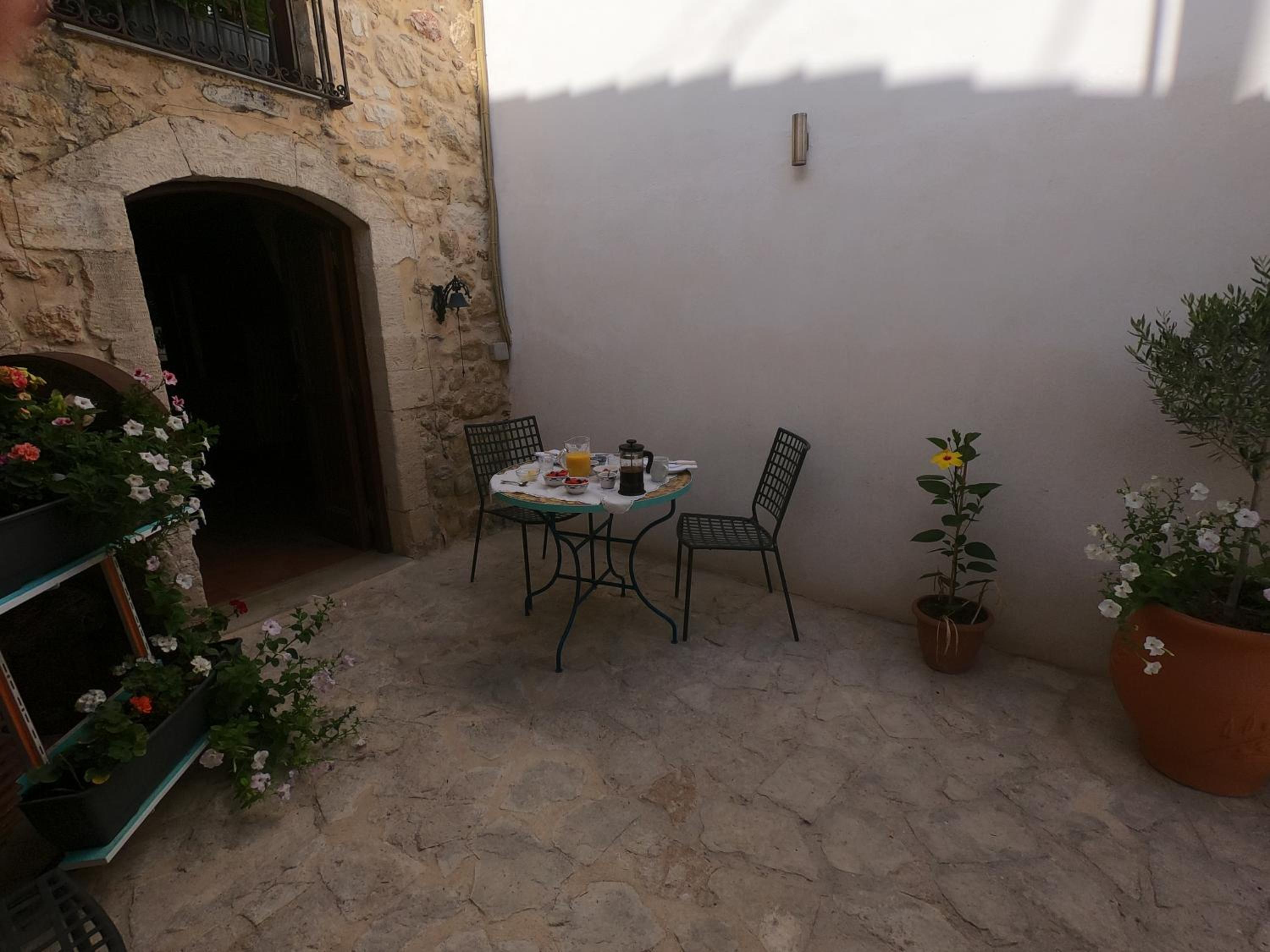 Old Olive Mill Maroulas - Bed and Breakfast view 5