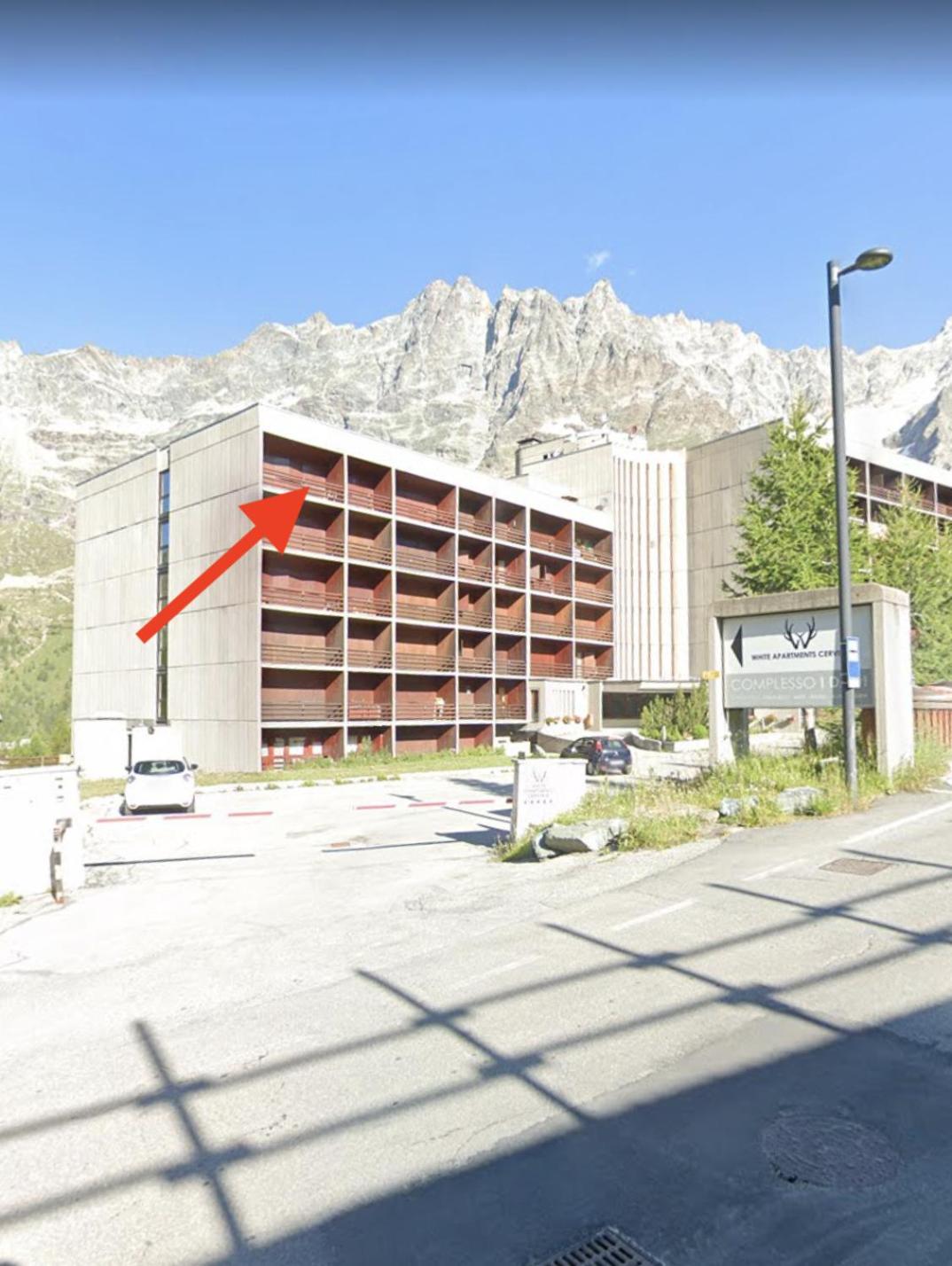 Hotel Sweet Apartment - Image 1