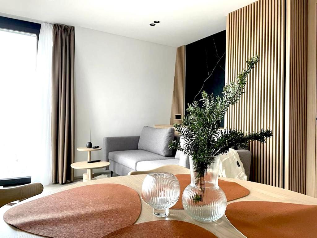 HEAVEN HILLS 25 - connection of nature and luxury