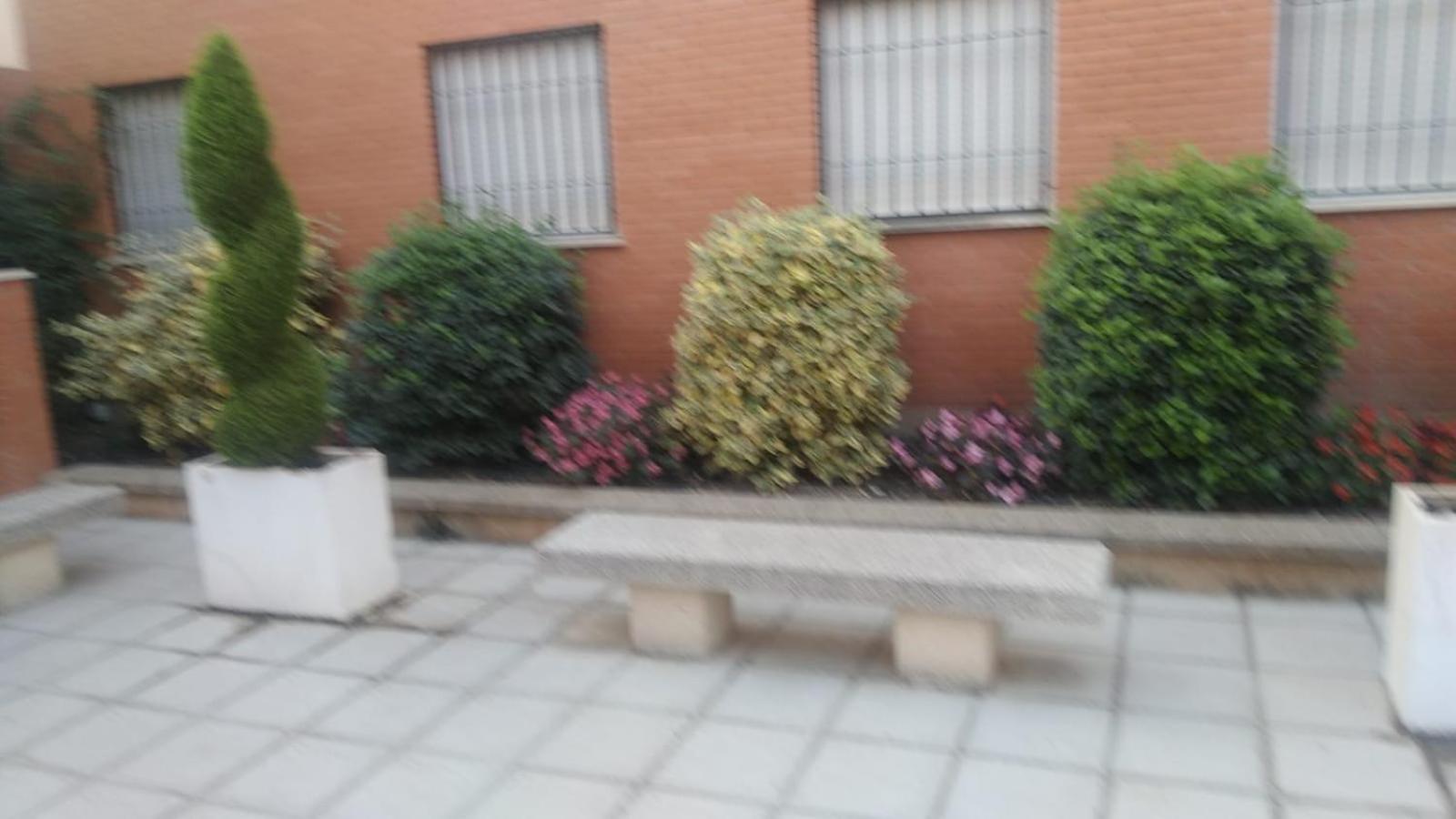 APARTAMENTO LUMINOSO EN URBANIZACIÓN PRIVADA