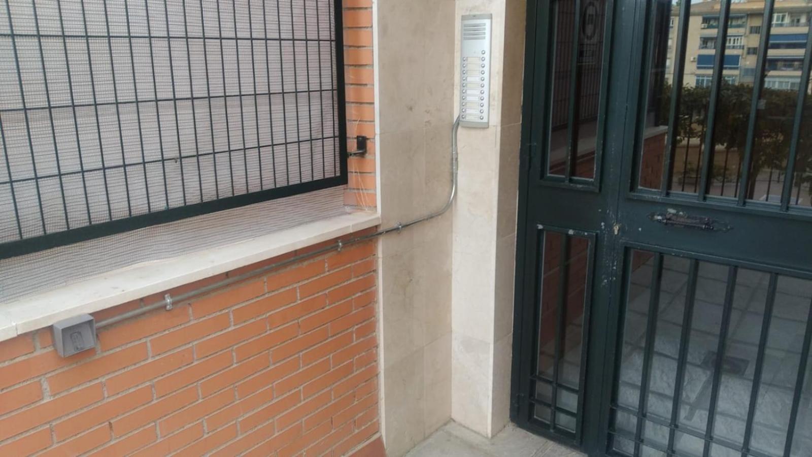 APARTAMENTO LUMINOSO EN URBANIZACIÓN PRIVADA