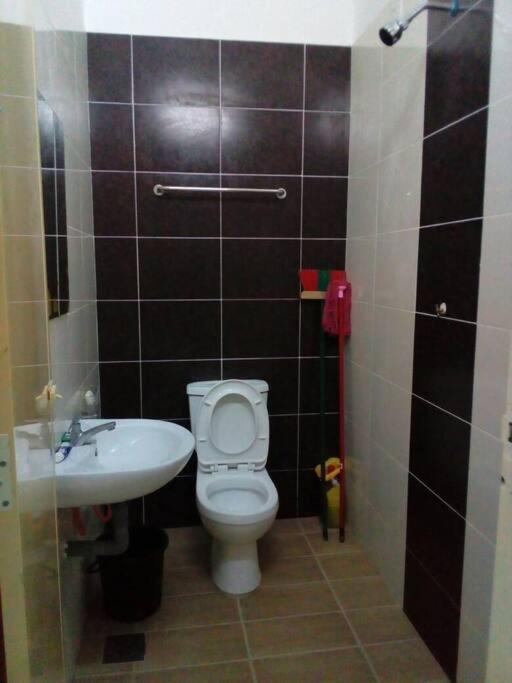 Percutian Di Taiping & Bukit Merah Laketown photo 8