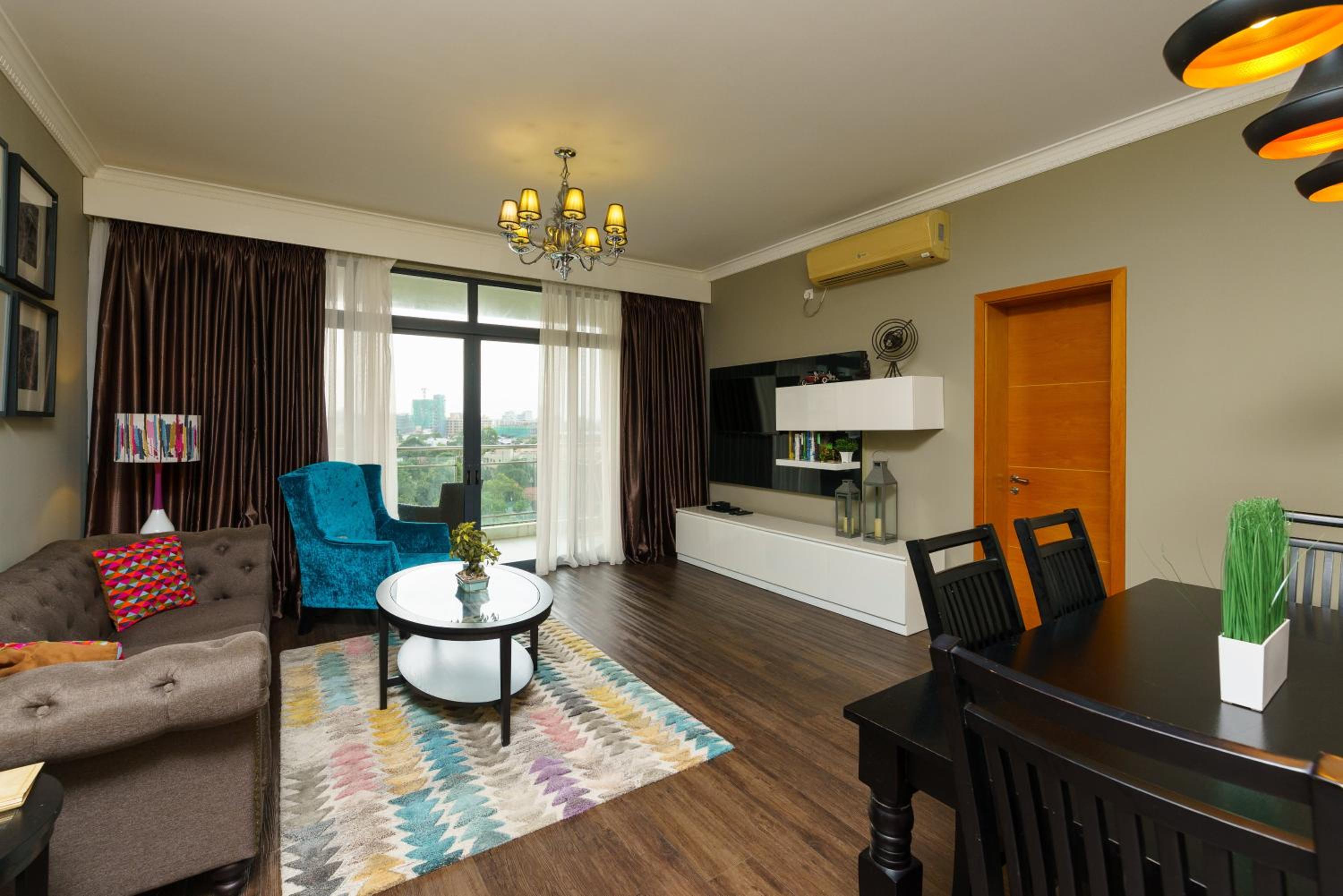 Carlsen Residence