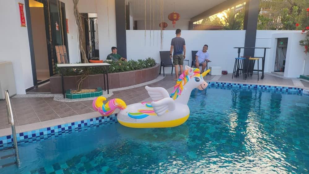 Fairy Retreat Private Pool Cottage IPOH, BBQ, KTV photo 7