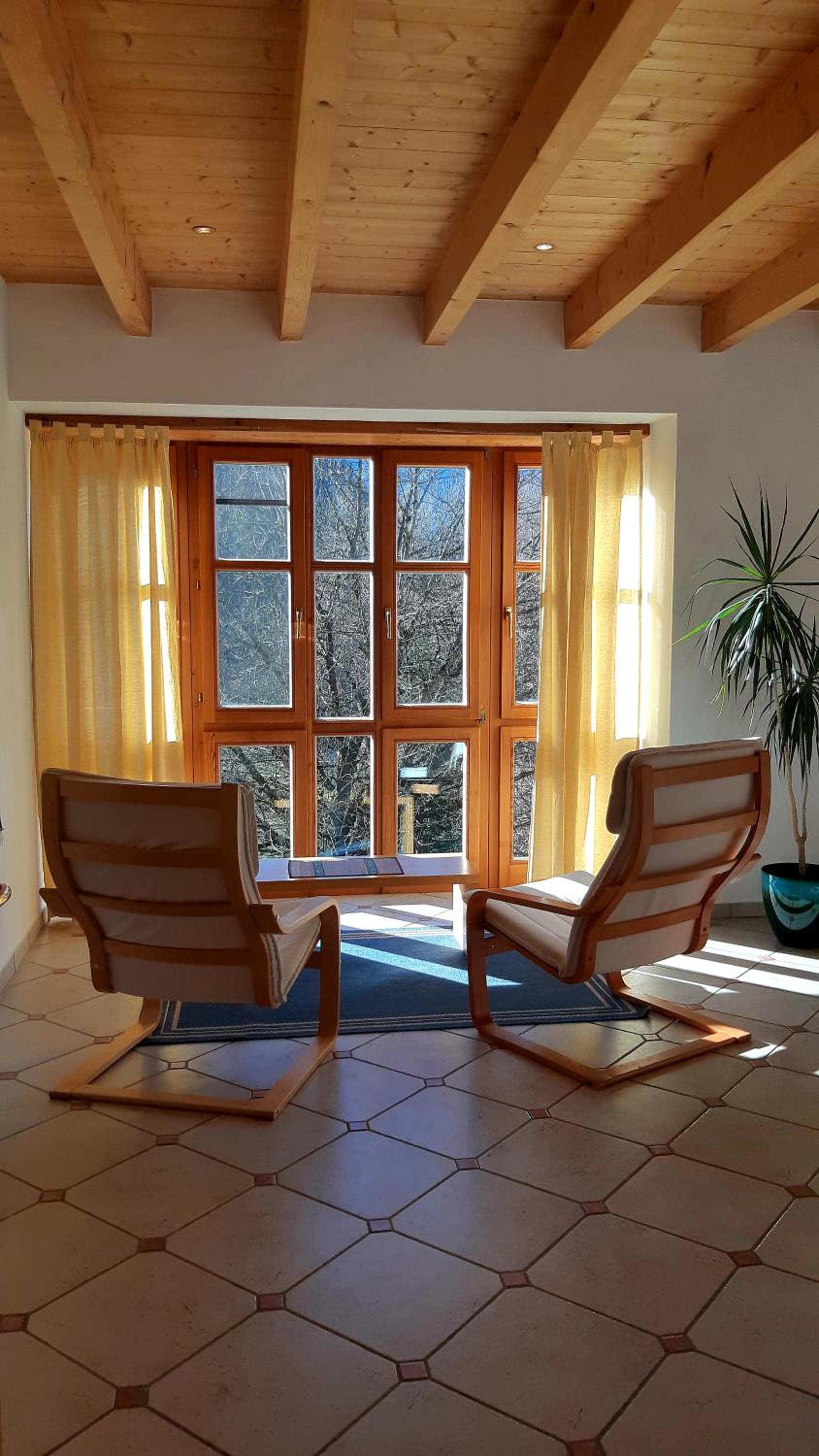 Apartment mit eigenem Garten in traumhafter Lage
