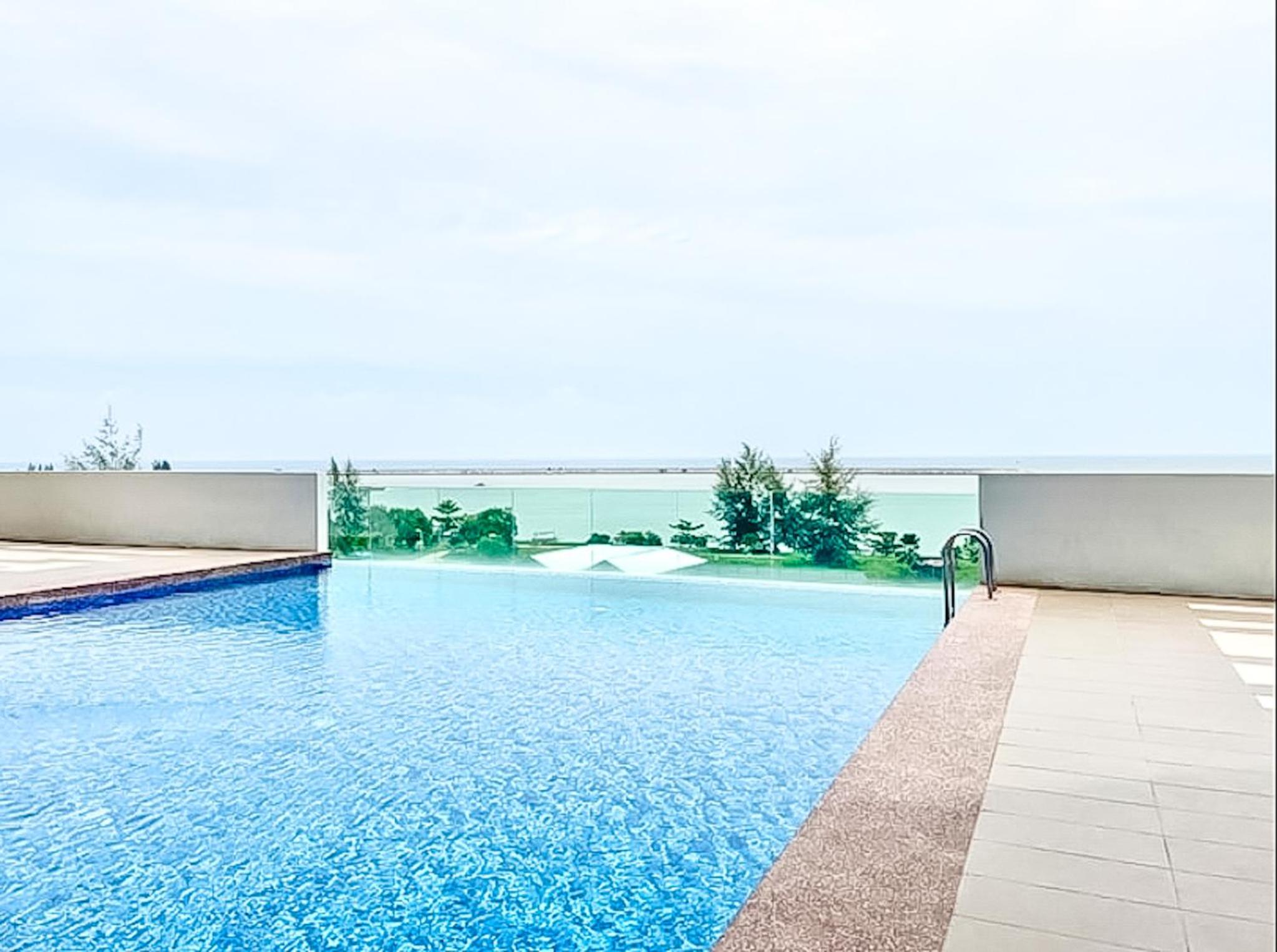 MIMPI HOMESTAY - 4 Bedroom and Pool view 4