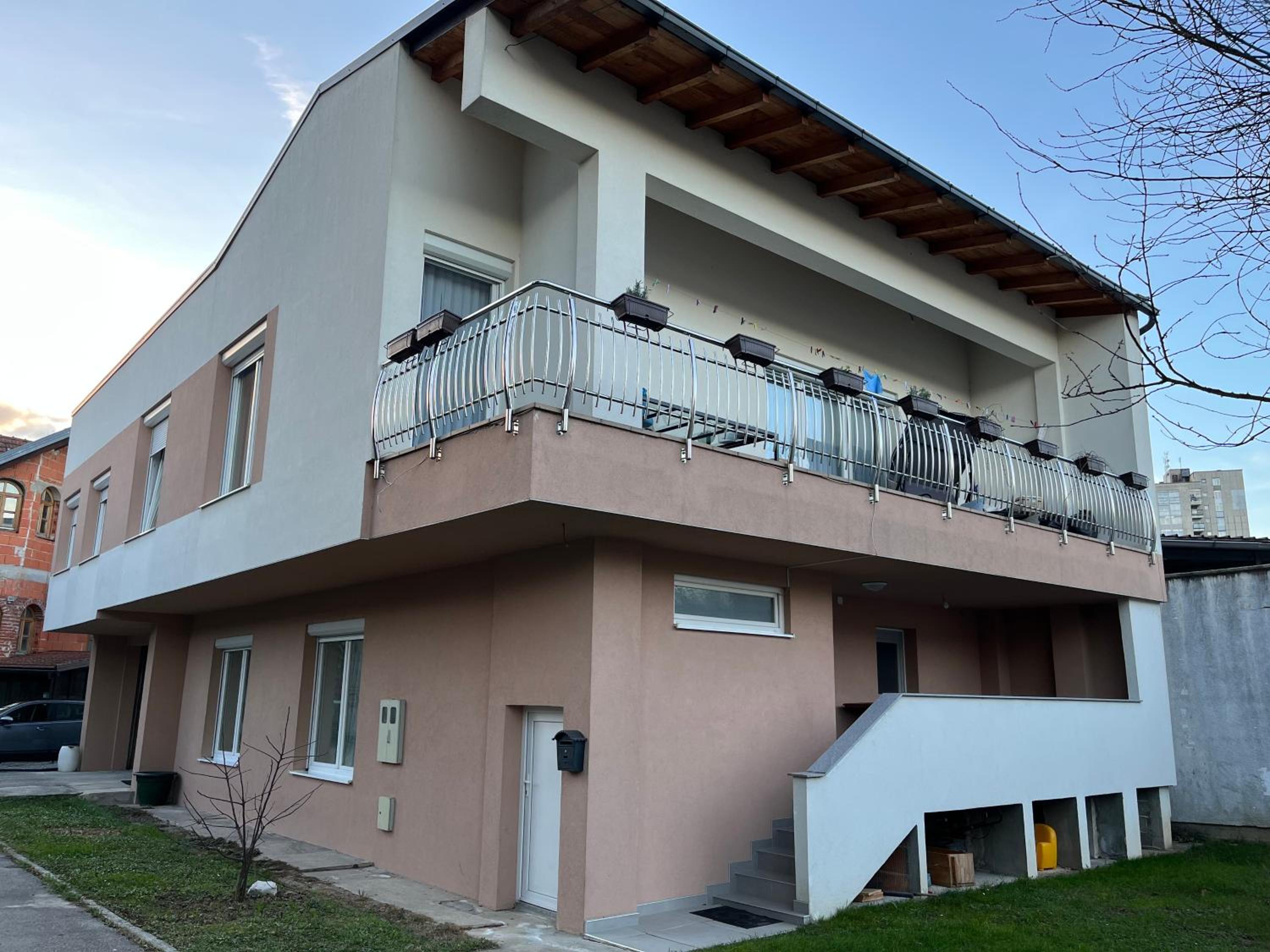Apartman House Jasmina view 2