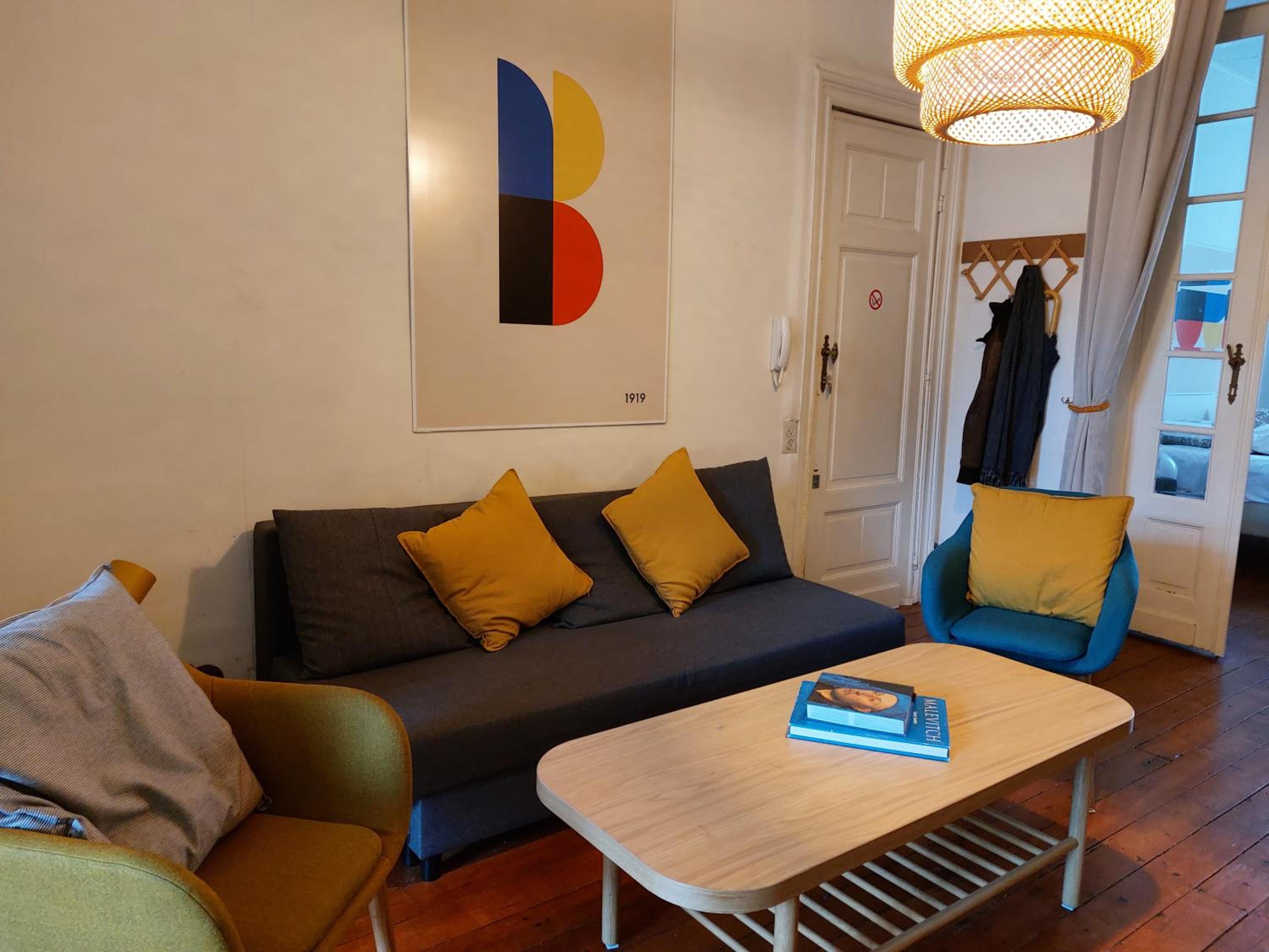 Chatelain Residence