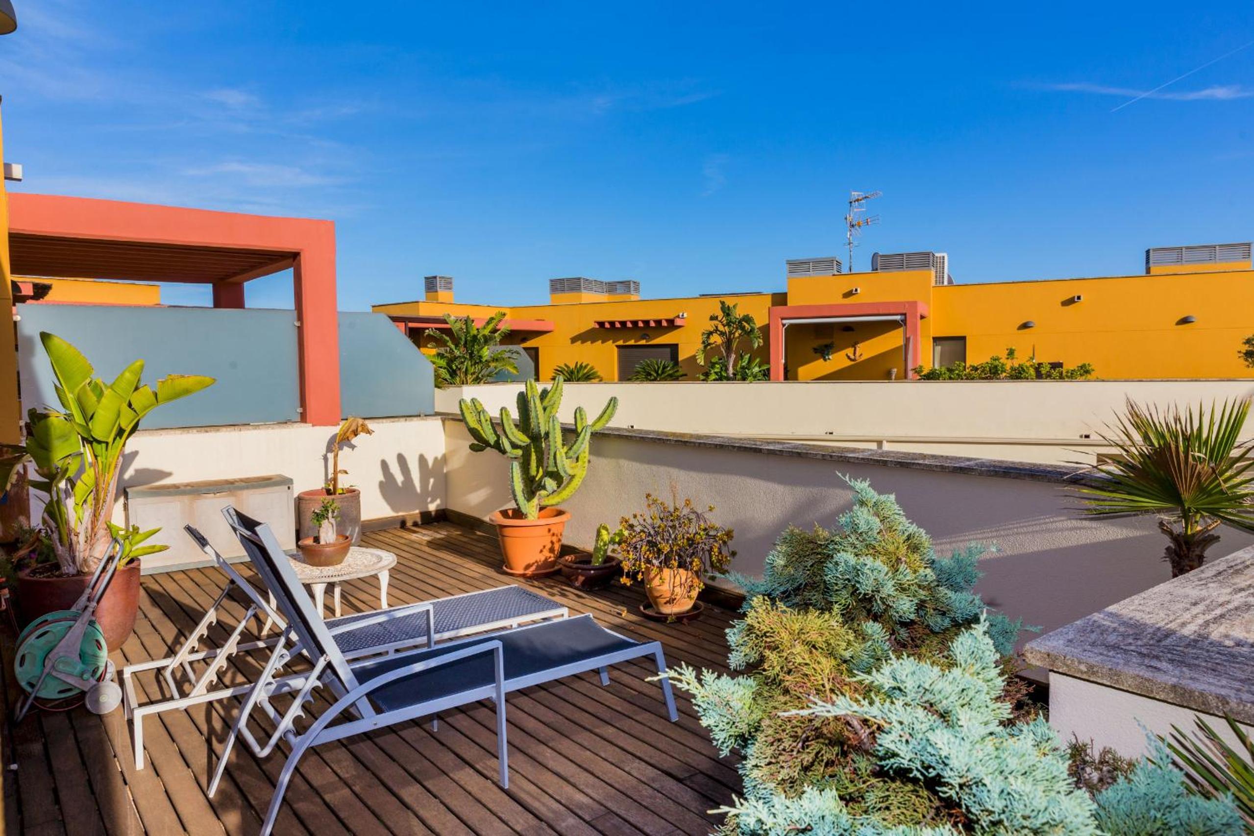 Hotel Albamar Duplex Apartment Javea Arenal by Rock Rentals - Image 1