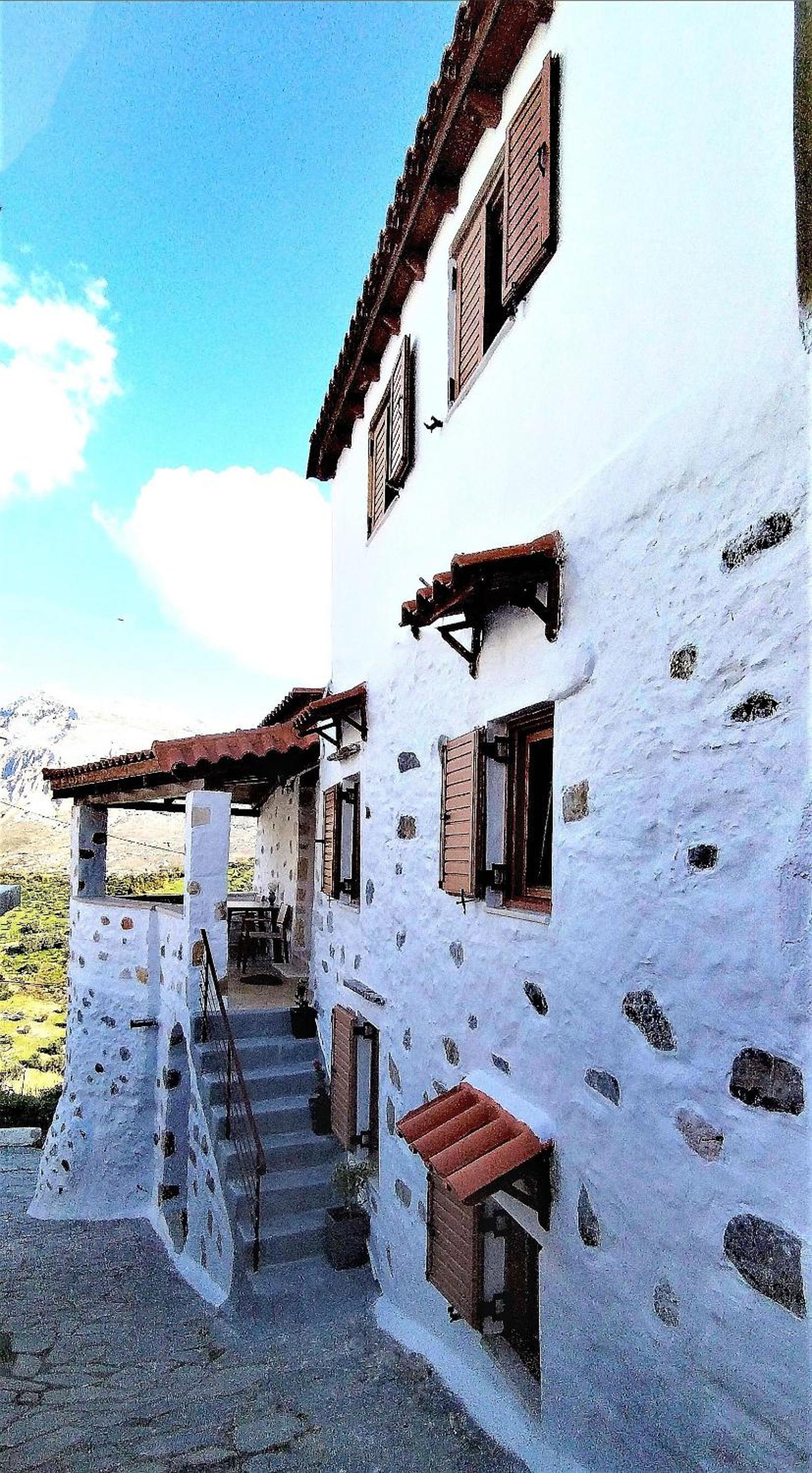 Afroditi Traditional Villa view 5