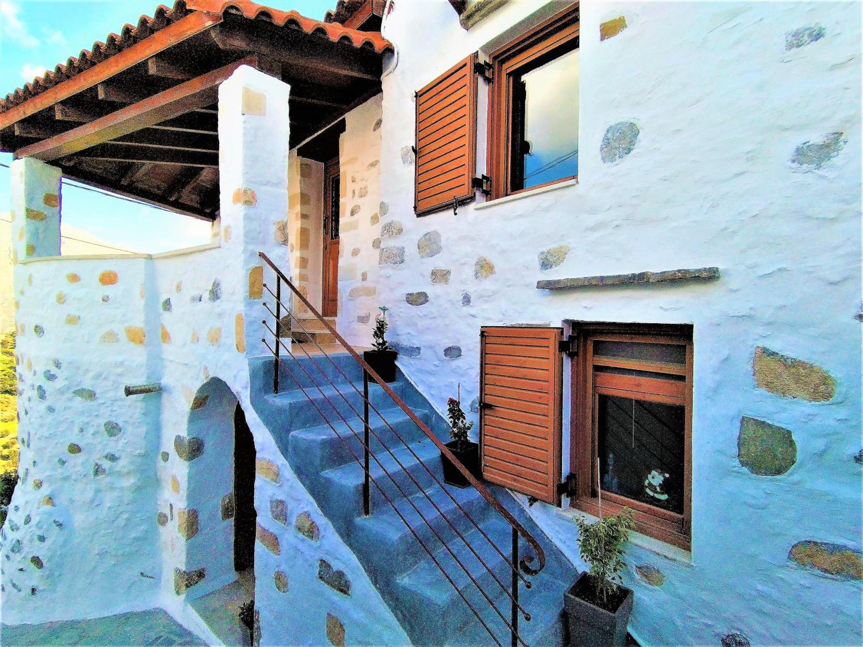 Afroditi Traditional Villa view 3