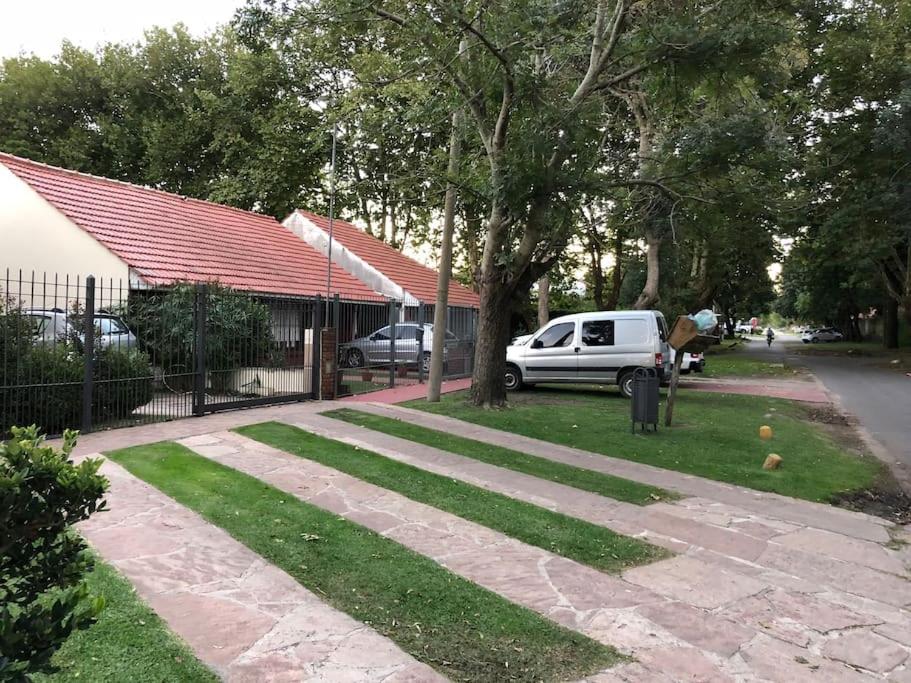 Mar y Asados - Chalet hasta 19 huéspedes con dos Parrillas
