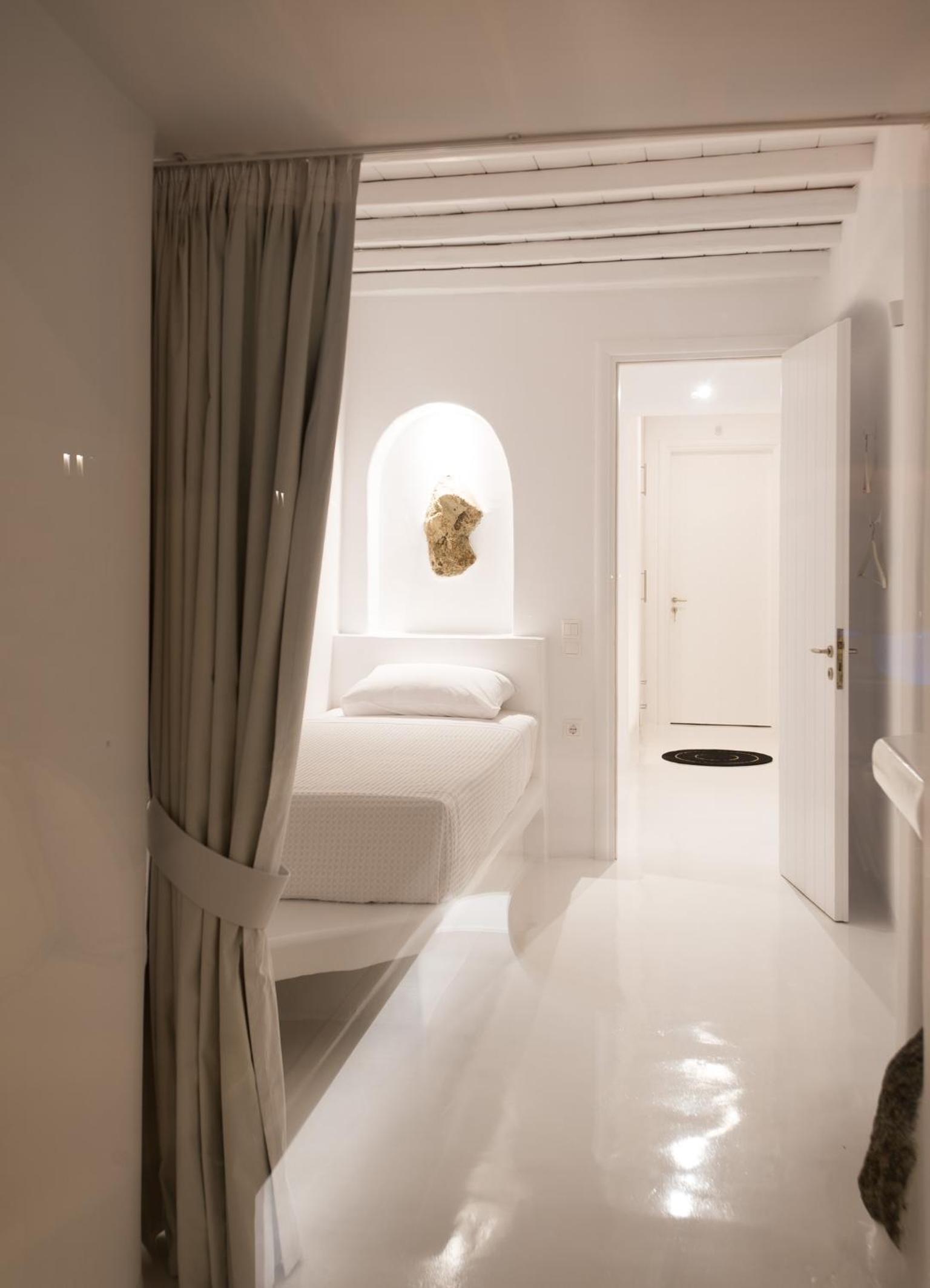 Villa Costa by Whitelist Mykonos photo 3