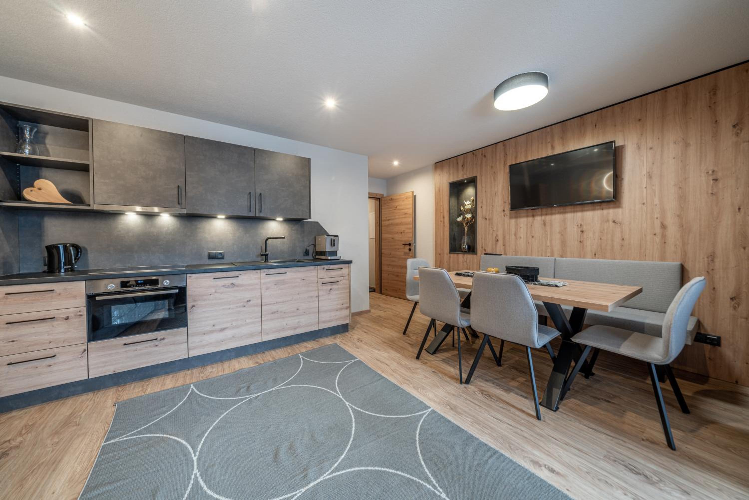 Bergmomente Apartments view 3