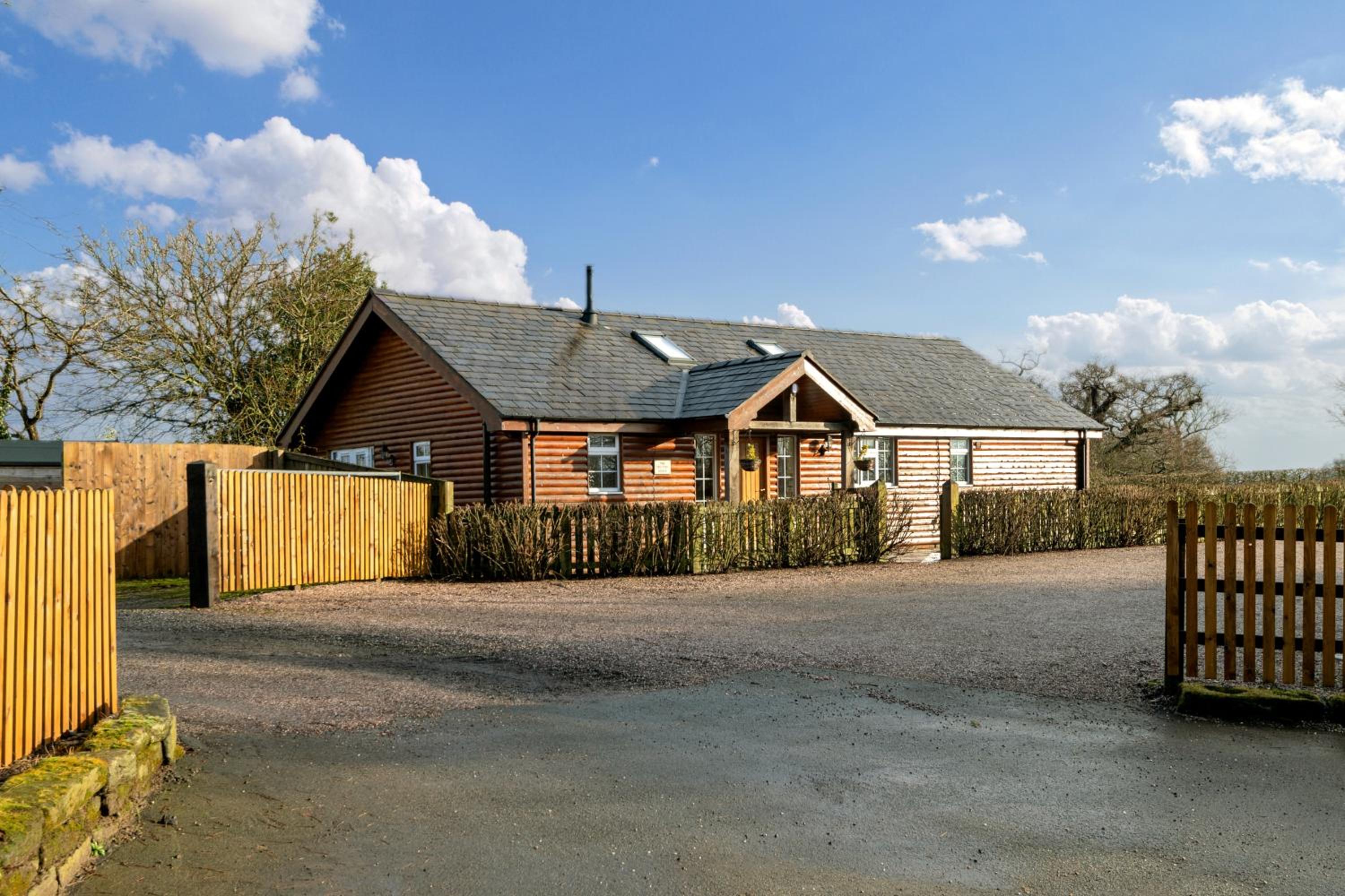 The Country Lodge at Hill House Farm Cheshire