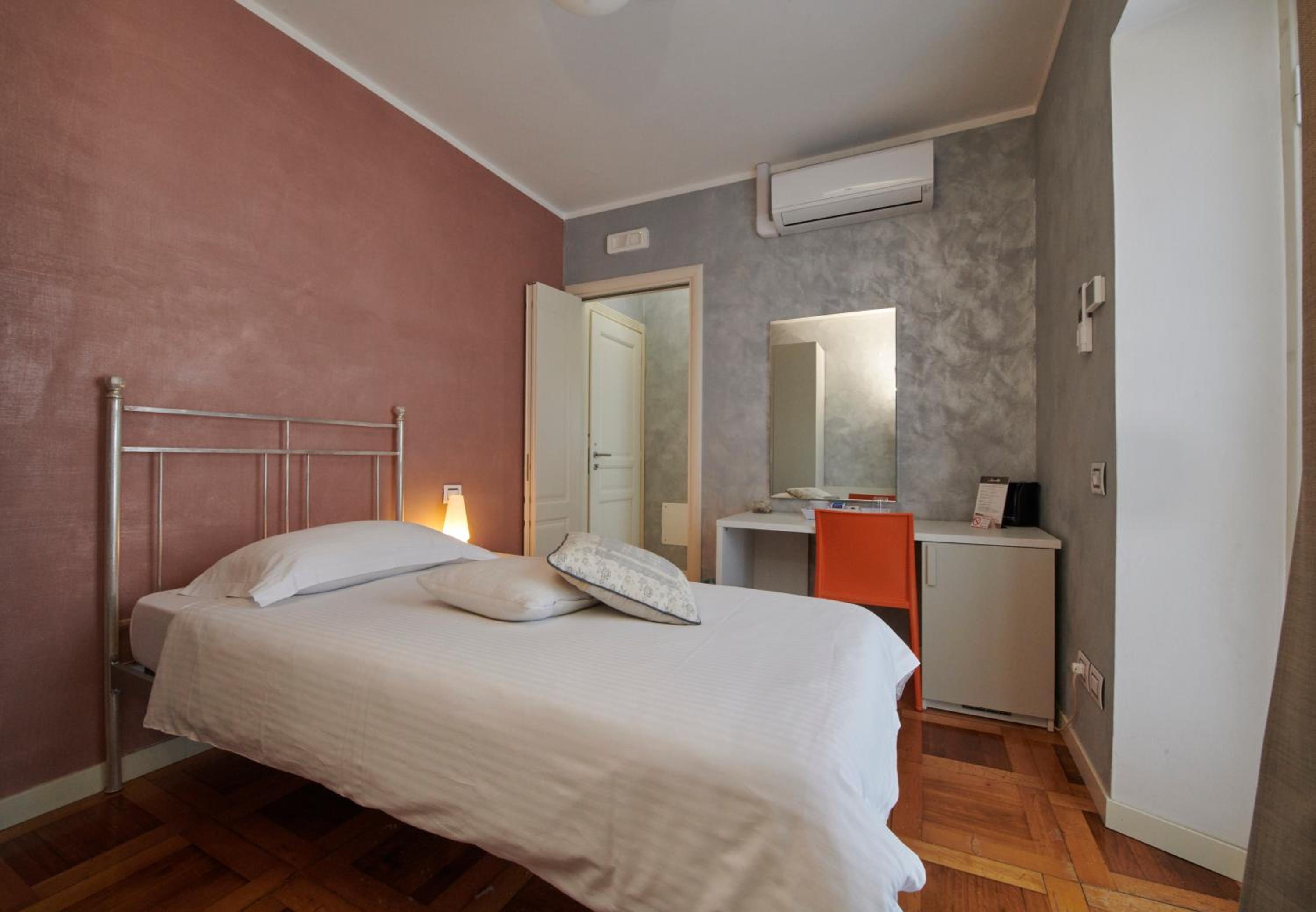 Foresteria La Torretta view 3