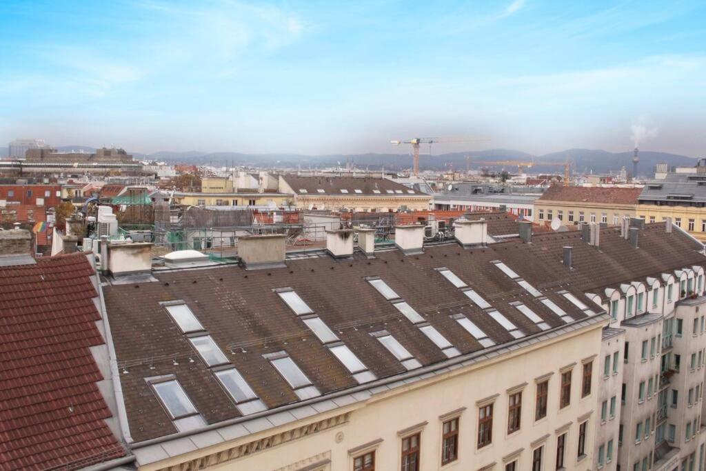 OrestaLiving - View of Vienna