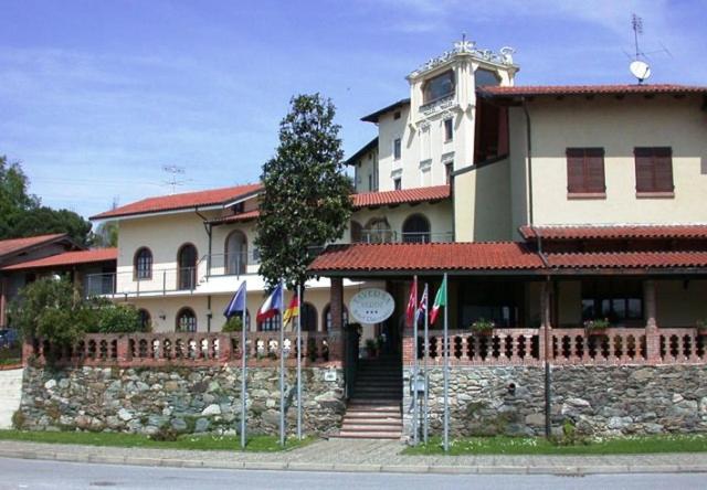 hotel building