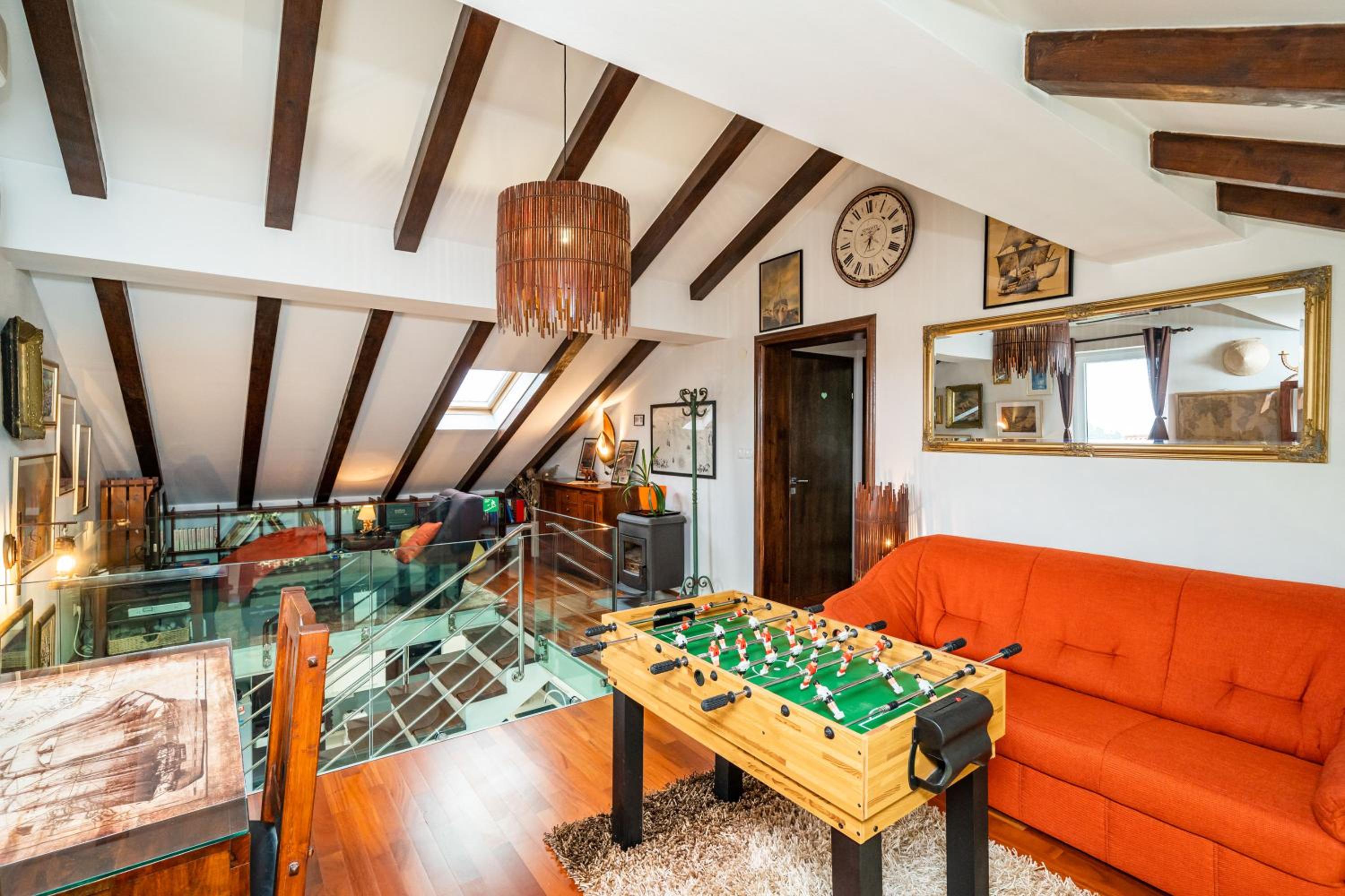 Villa Mikica - above Sunset beach