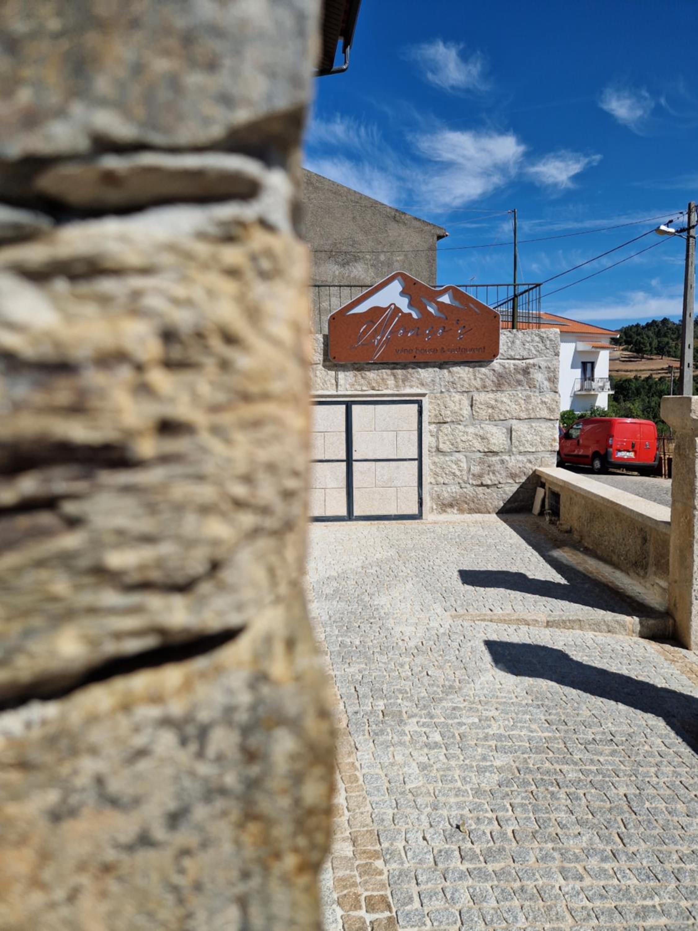 Afonsos House & Rooms view 3