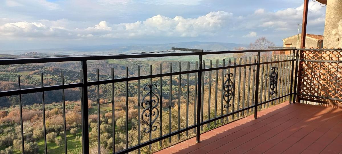 Appartamento con 2 camere in borgo medievale view 2