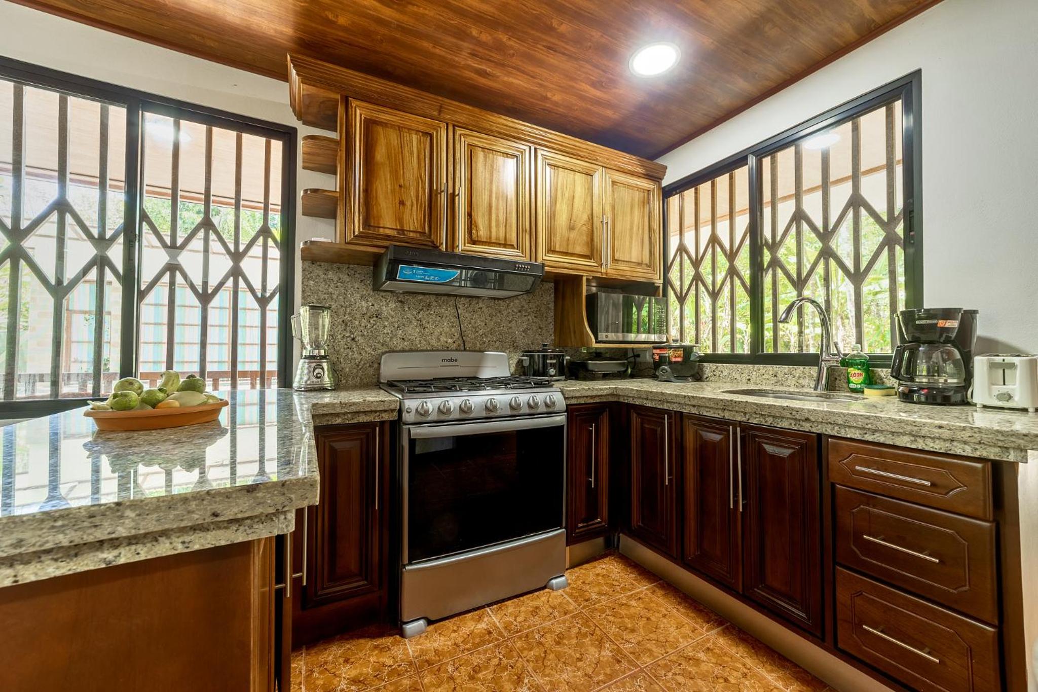 Casa Iris- Home for Family, Steps From the Beach, Pool and Yoga Deck