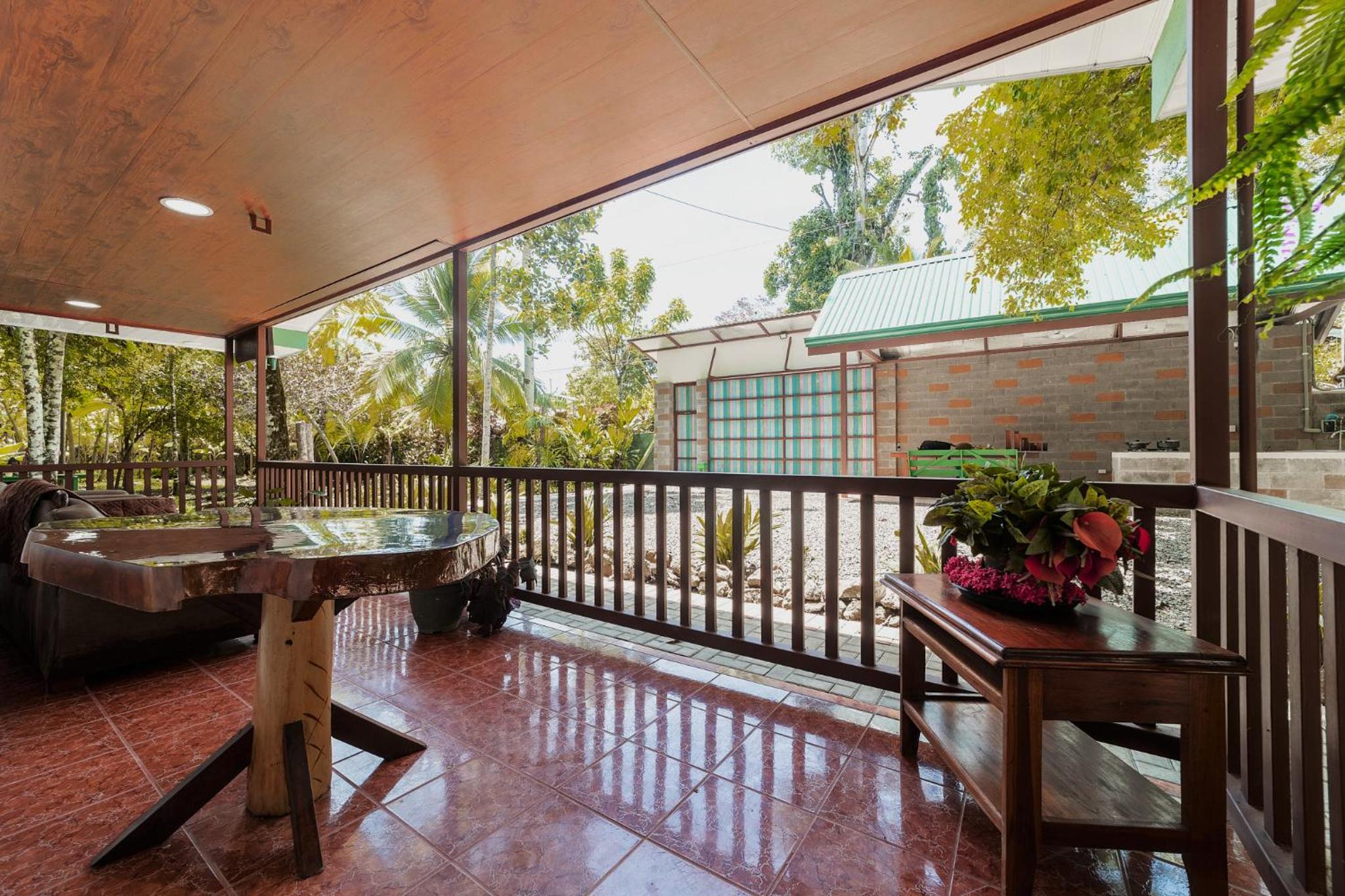 Casa Iris- Home for Family, Steps From the Beach, Pool and Yoga Deck