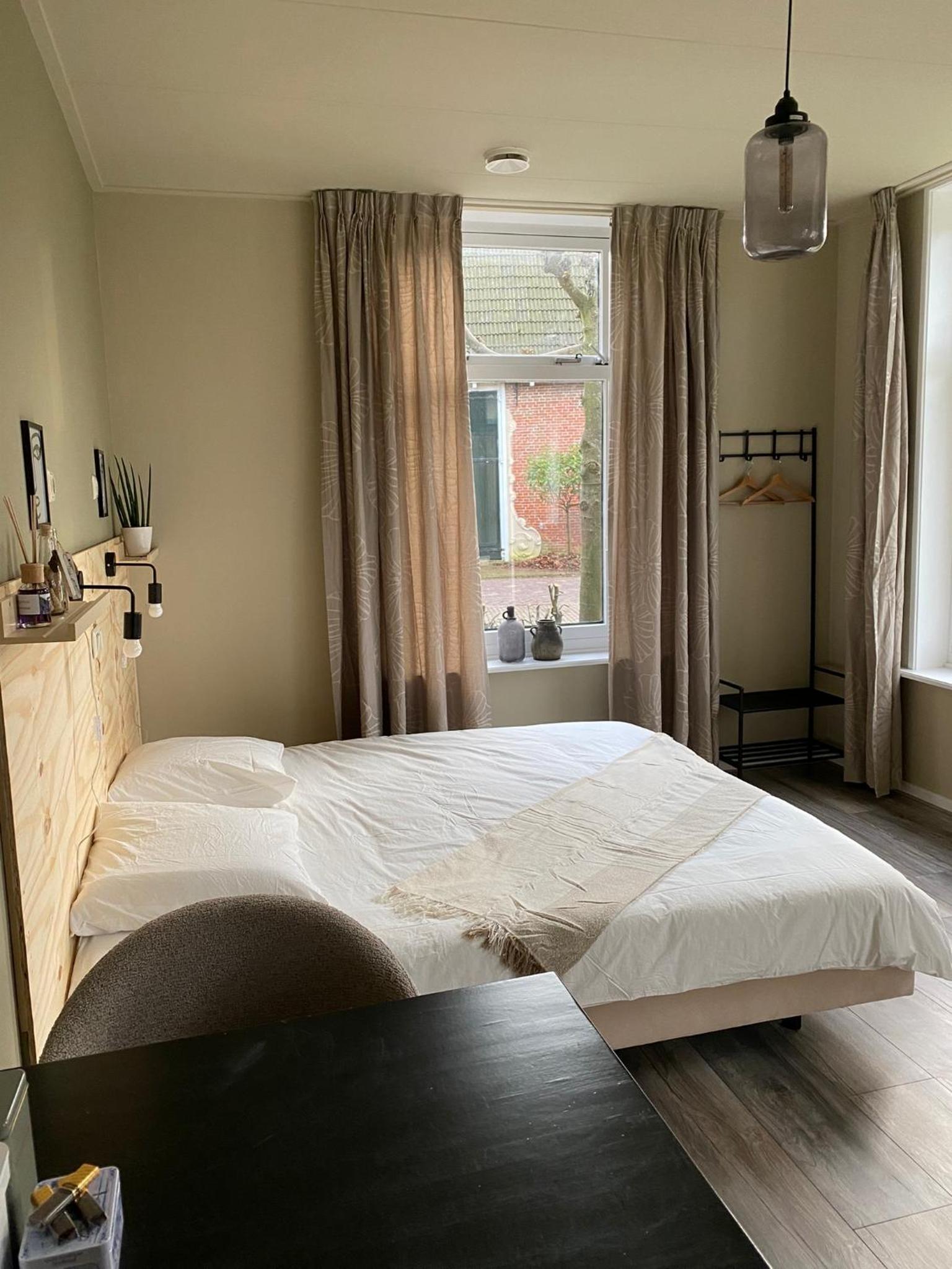 Bed and Breakfast Stinzenflora