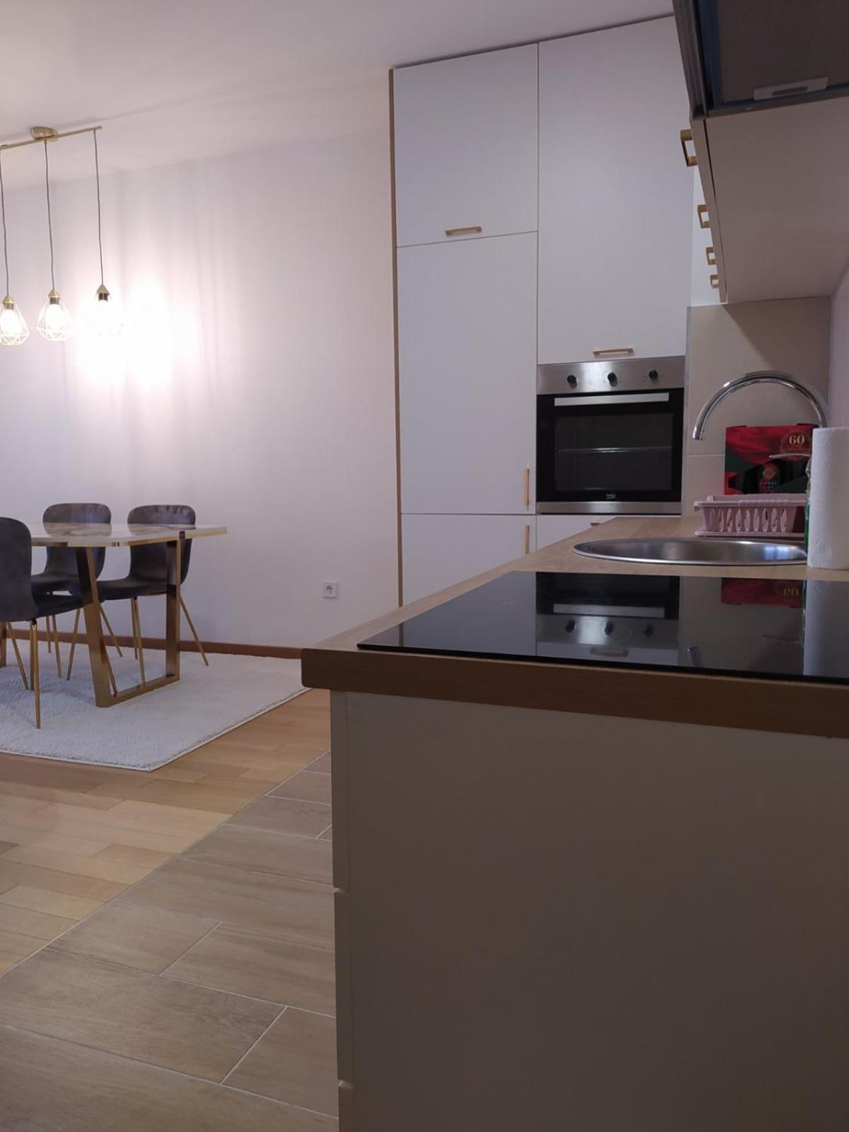 Apartman Lena
