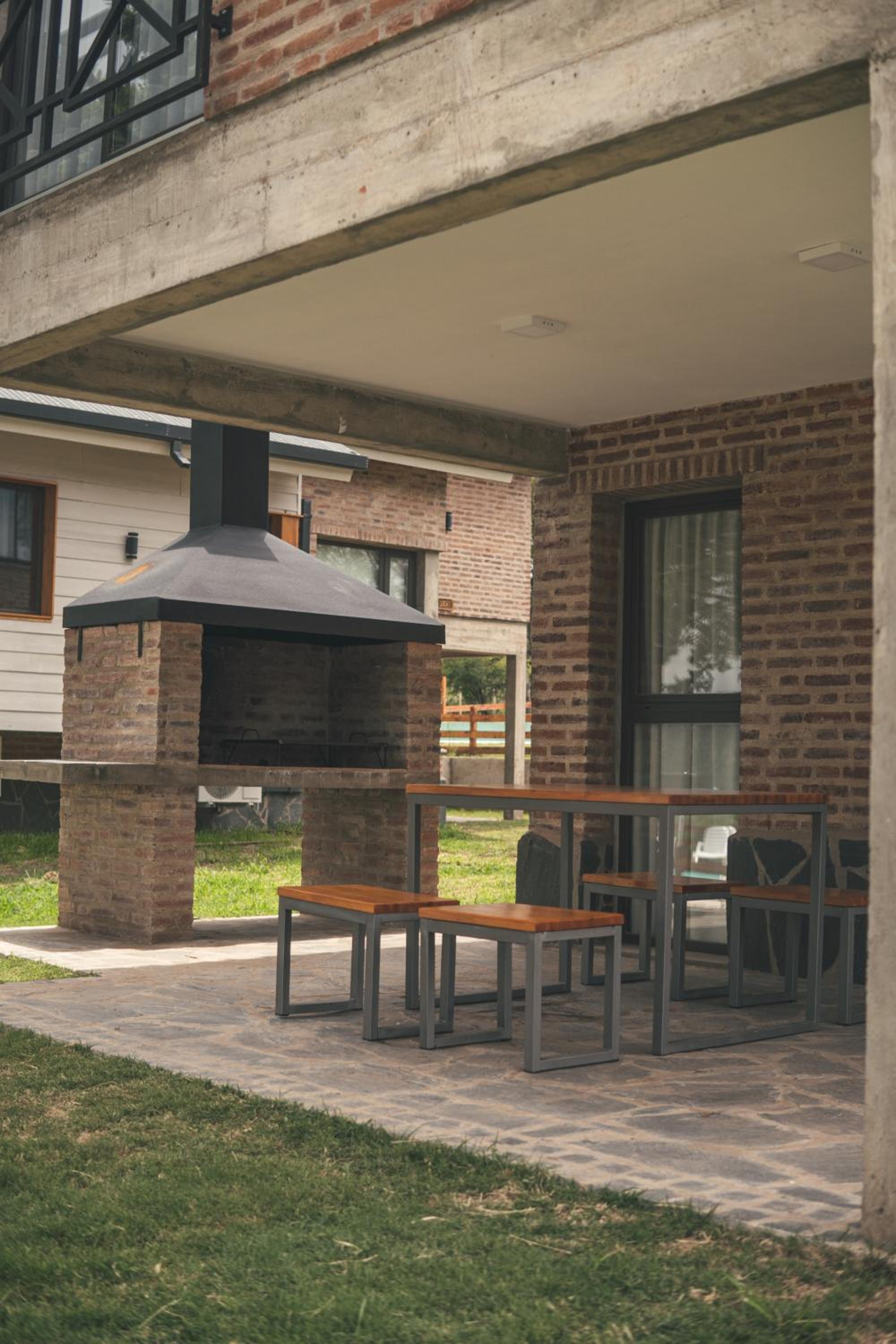 Pentagrama, casas de campo