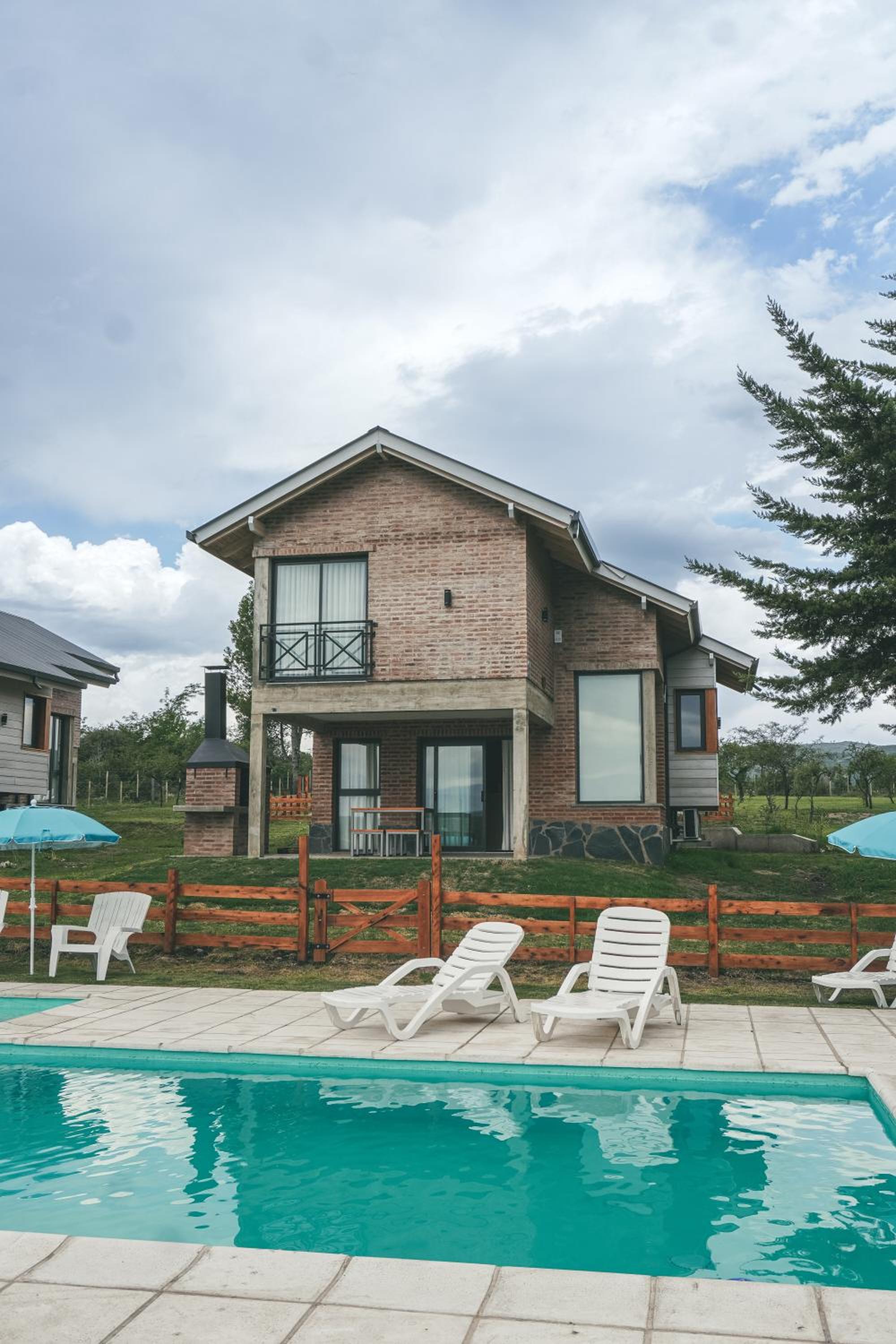 Pentagrama, casas de campo