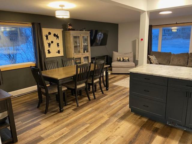 Bears Den Guest House