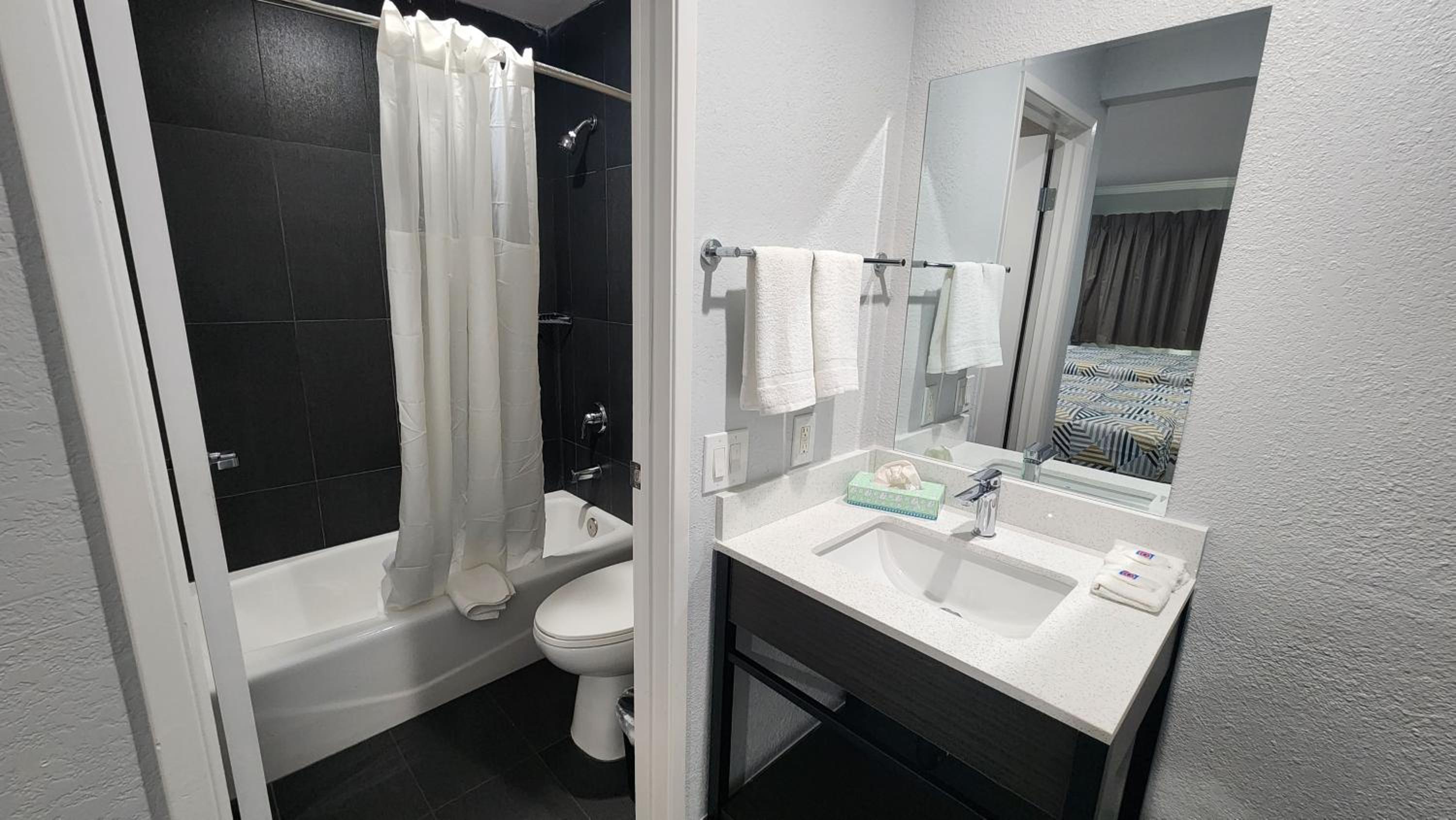 Studio 6 Suites San Ysidro CA San Diego South Bay - Property Image 63